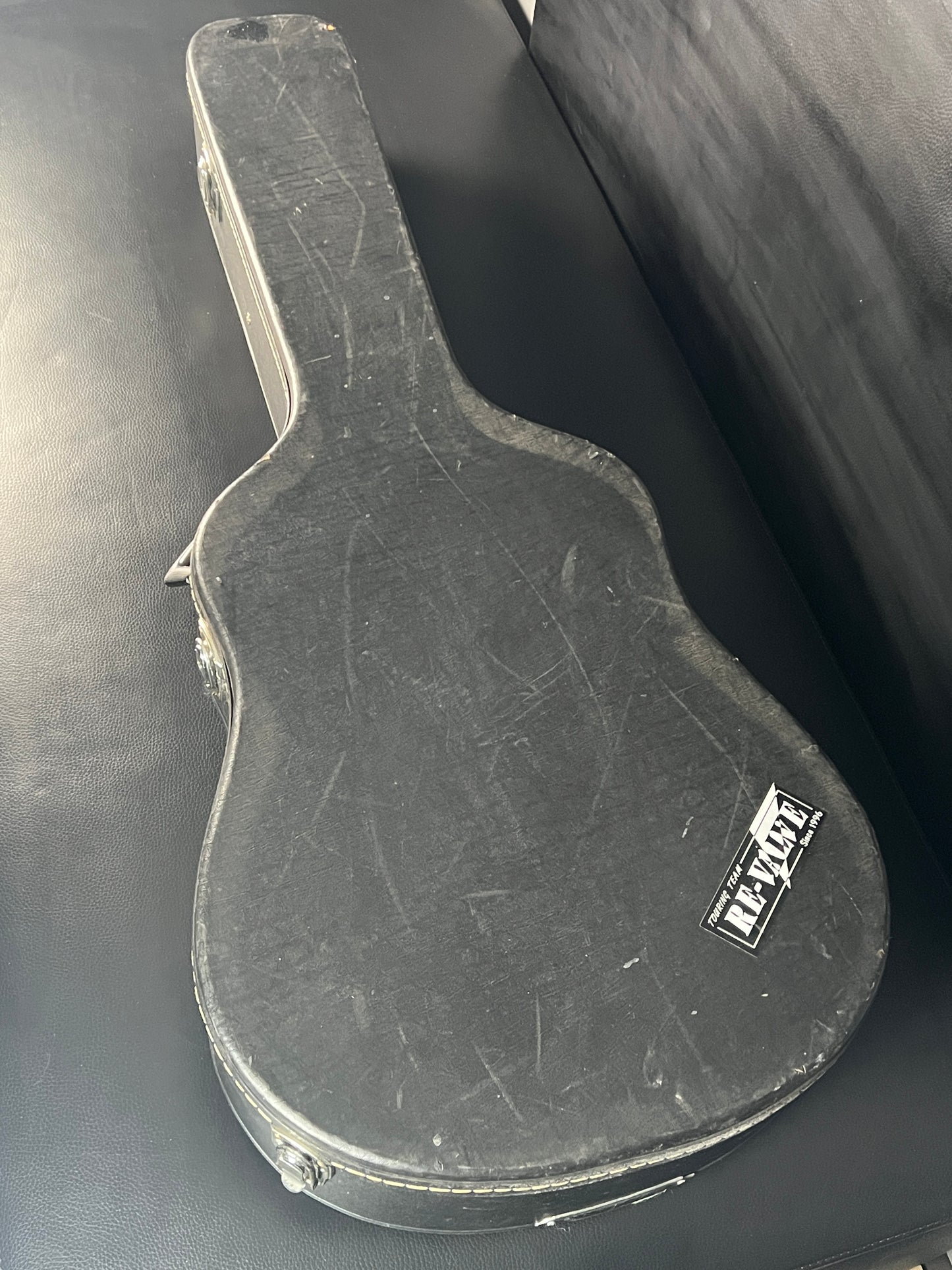 Tama Tree of Life Acoustic Guitar (PRE-OWNED)