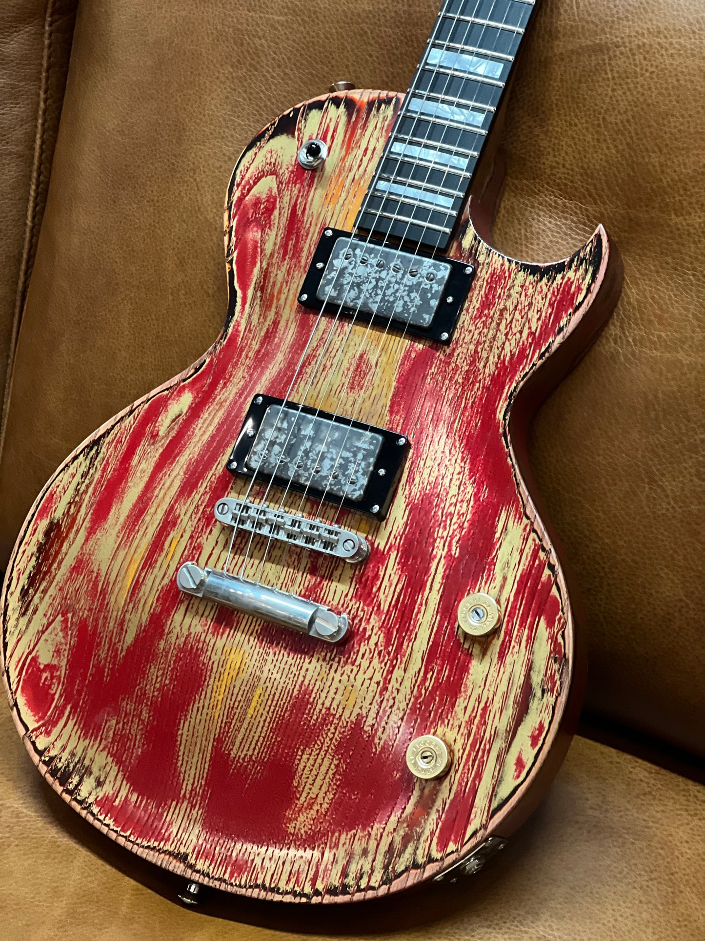 Paoletti Seicento Chambered HH - 575+ Firegold Inferno - Carved