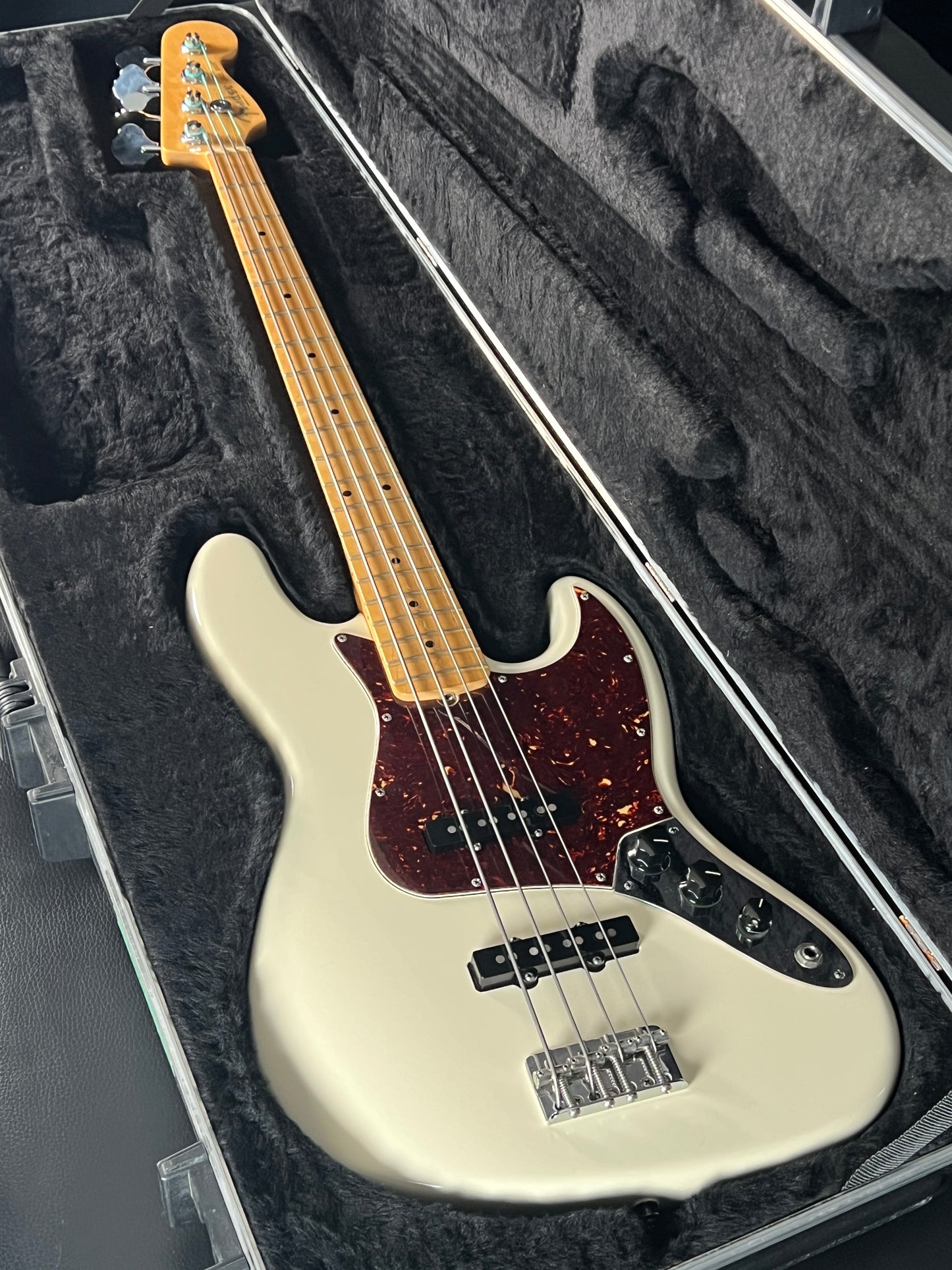 Fender Jazz bass Standard MIA 2010 (PRE-OWNED)