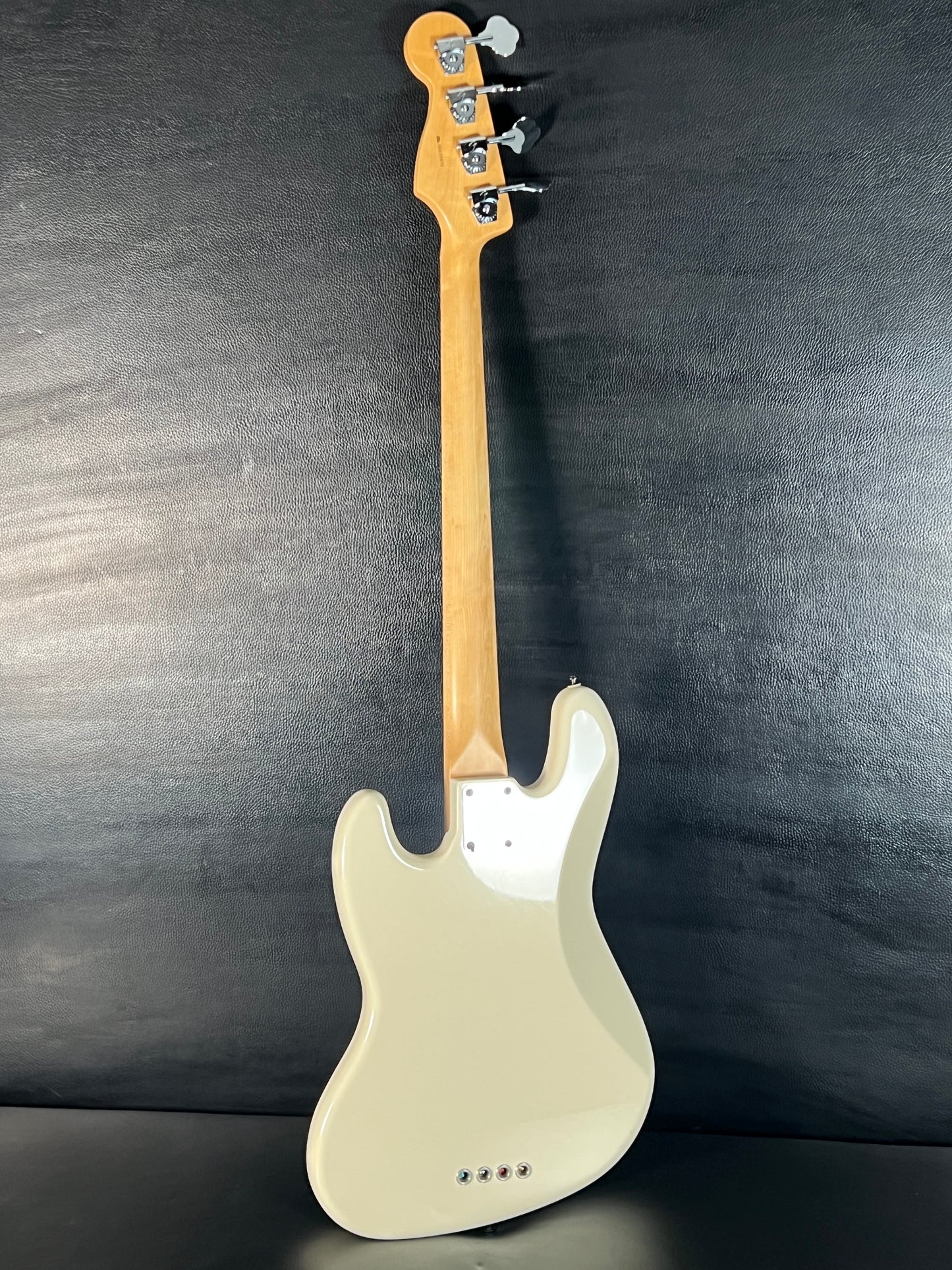 Fender Jazz bass Standard MIA 2010 (PRE-OWNED)