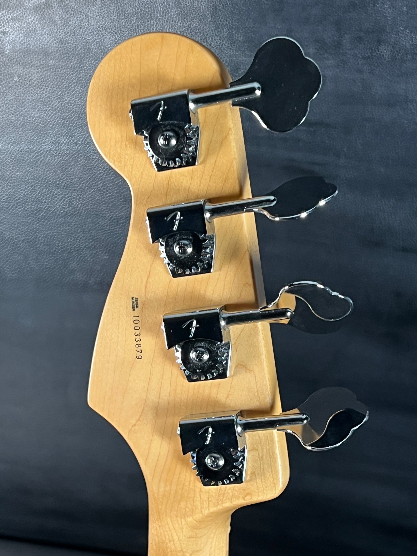 Fender Jazz bass Standard MIA 2010 (PRE-OWNED)