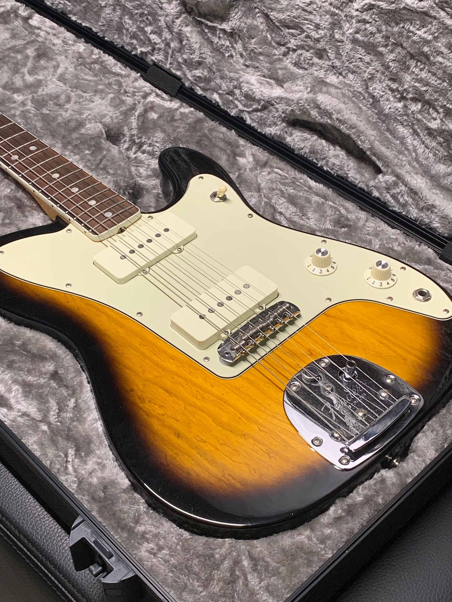 Fender Parallel Universe Jazz/Tele 2018 (PRE-OWNED)