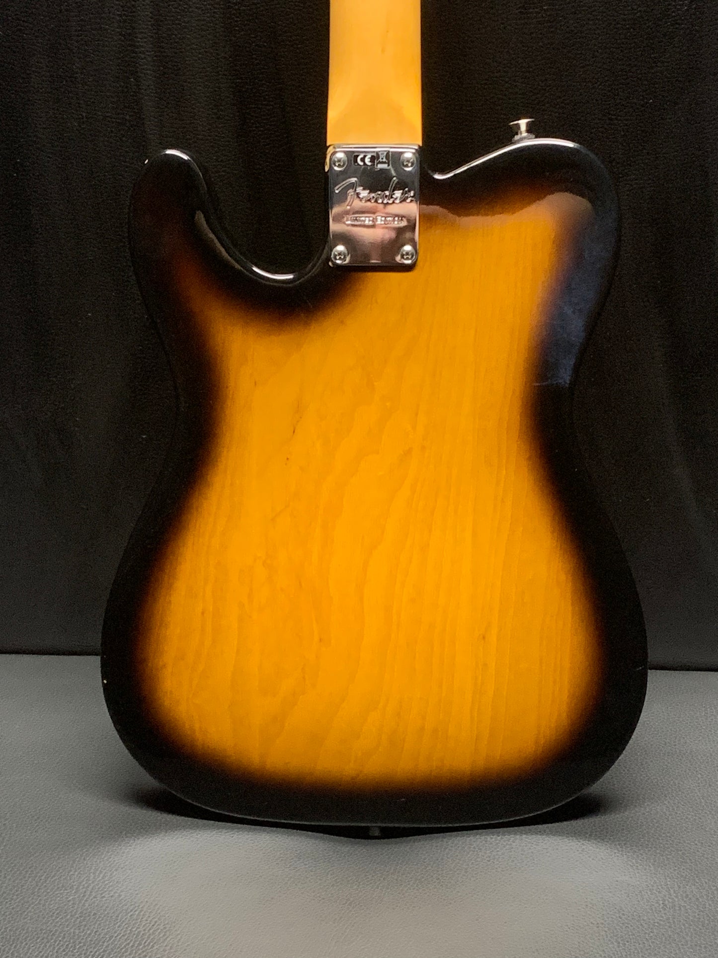 Fender Parallel Universe Jazz/Tele 2018 (PRE-OWNED)