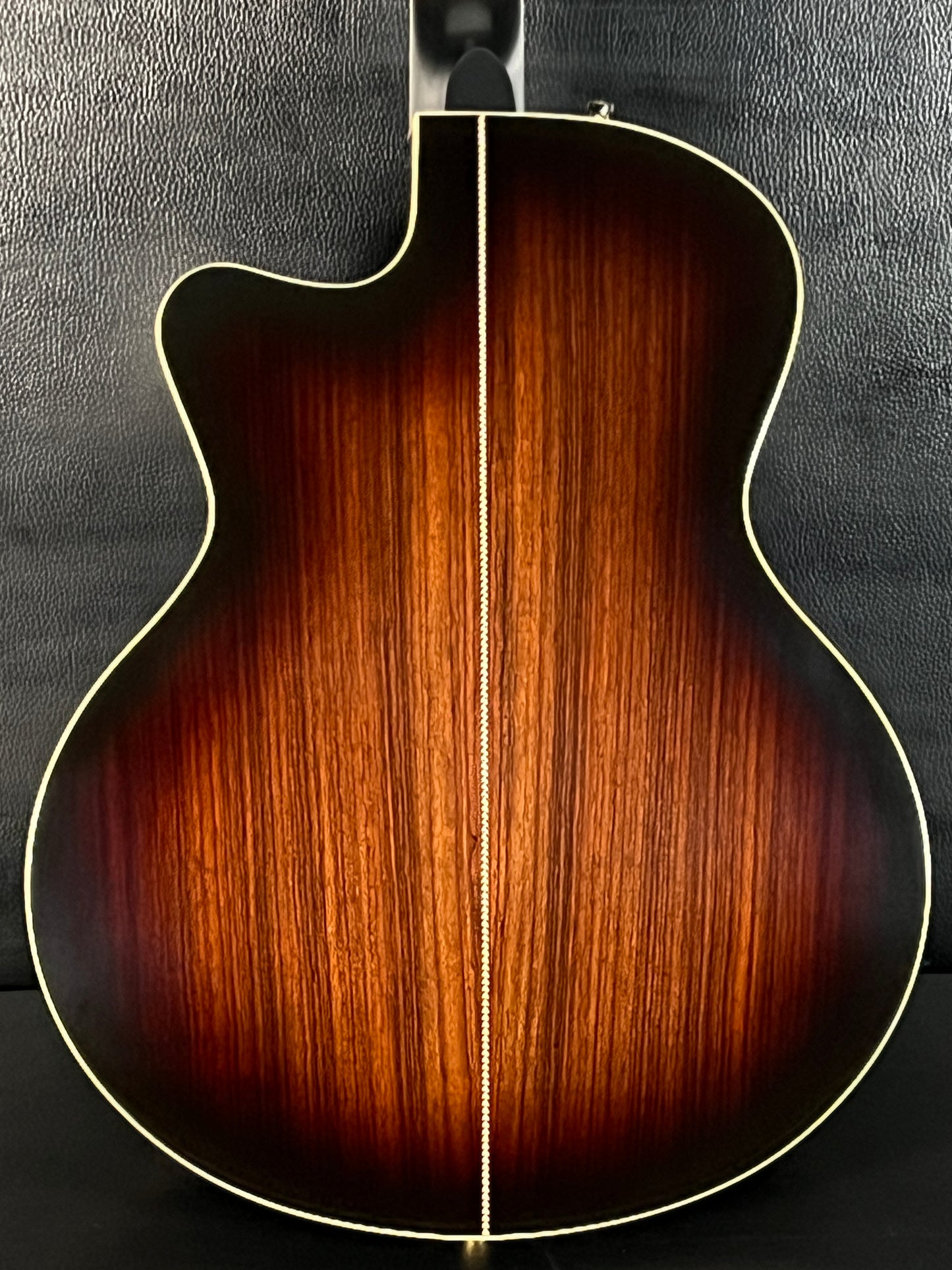 Godin Connaisseur Rosewood Black