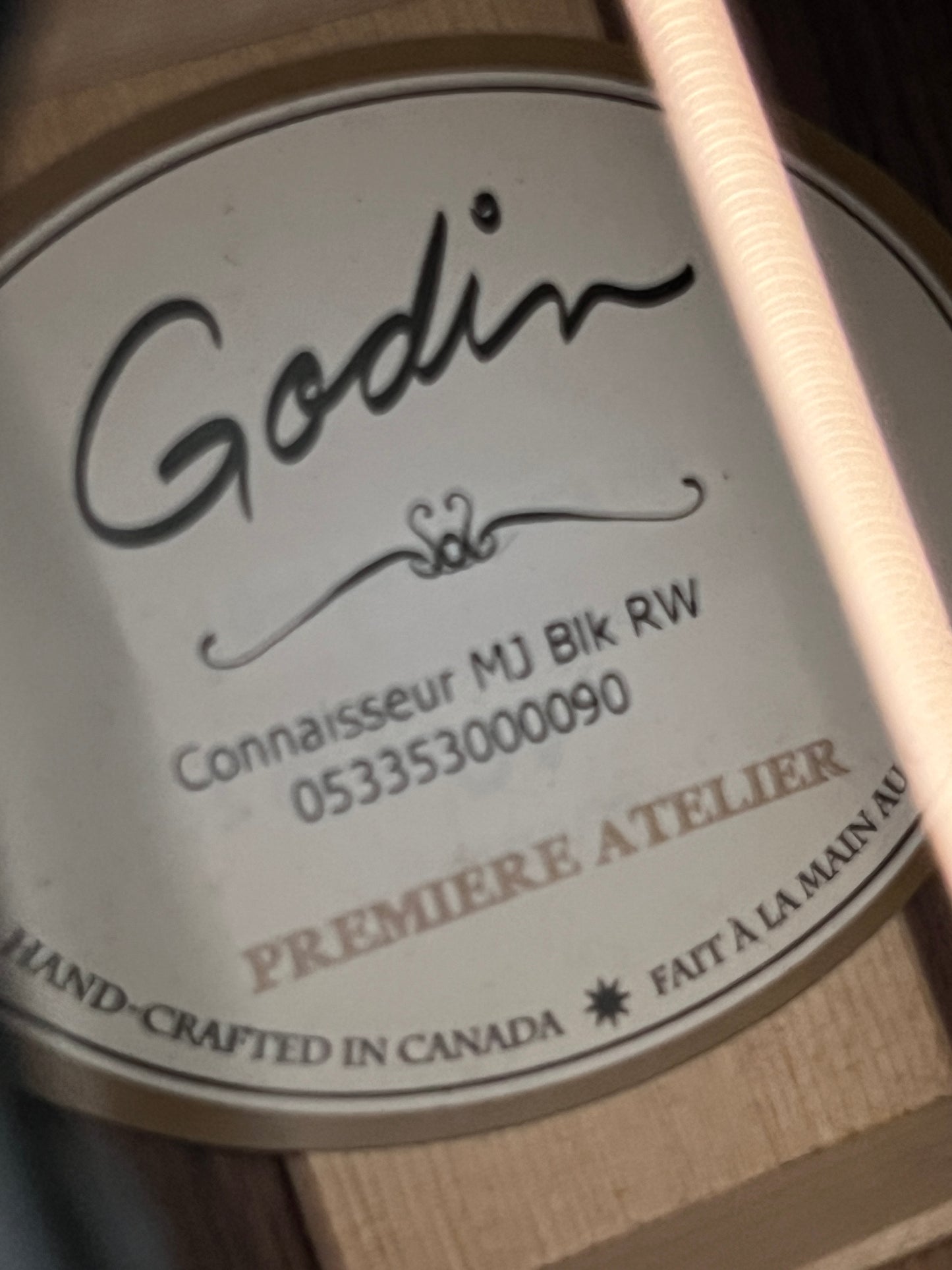 Godin Connaisseur Rosewood Black