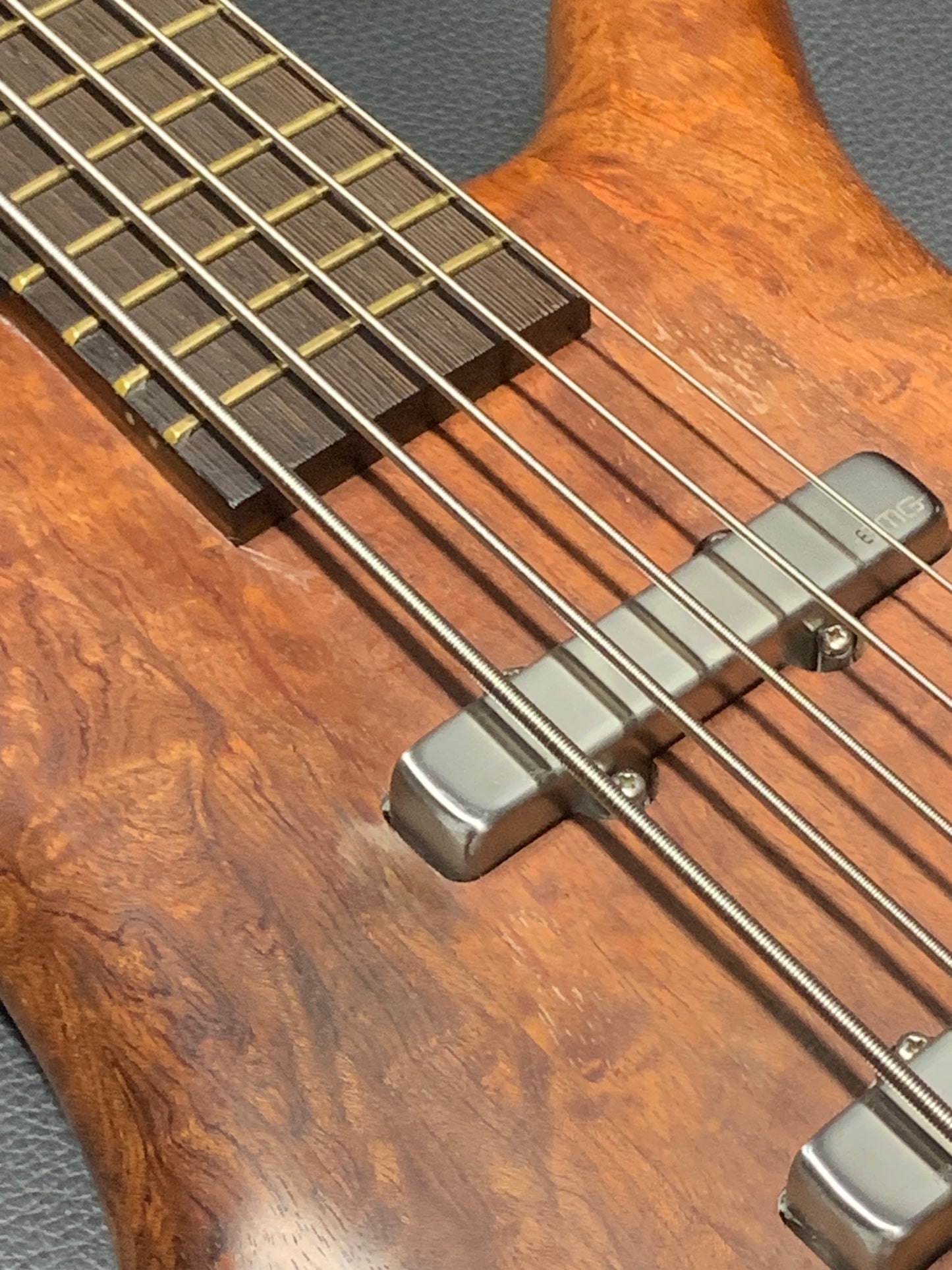 Warwick Corvette Standard 5-String Bass (PRE-OWNED)