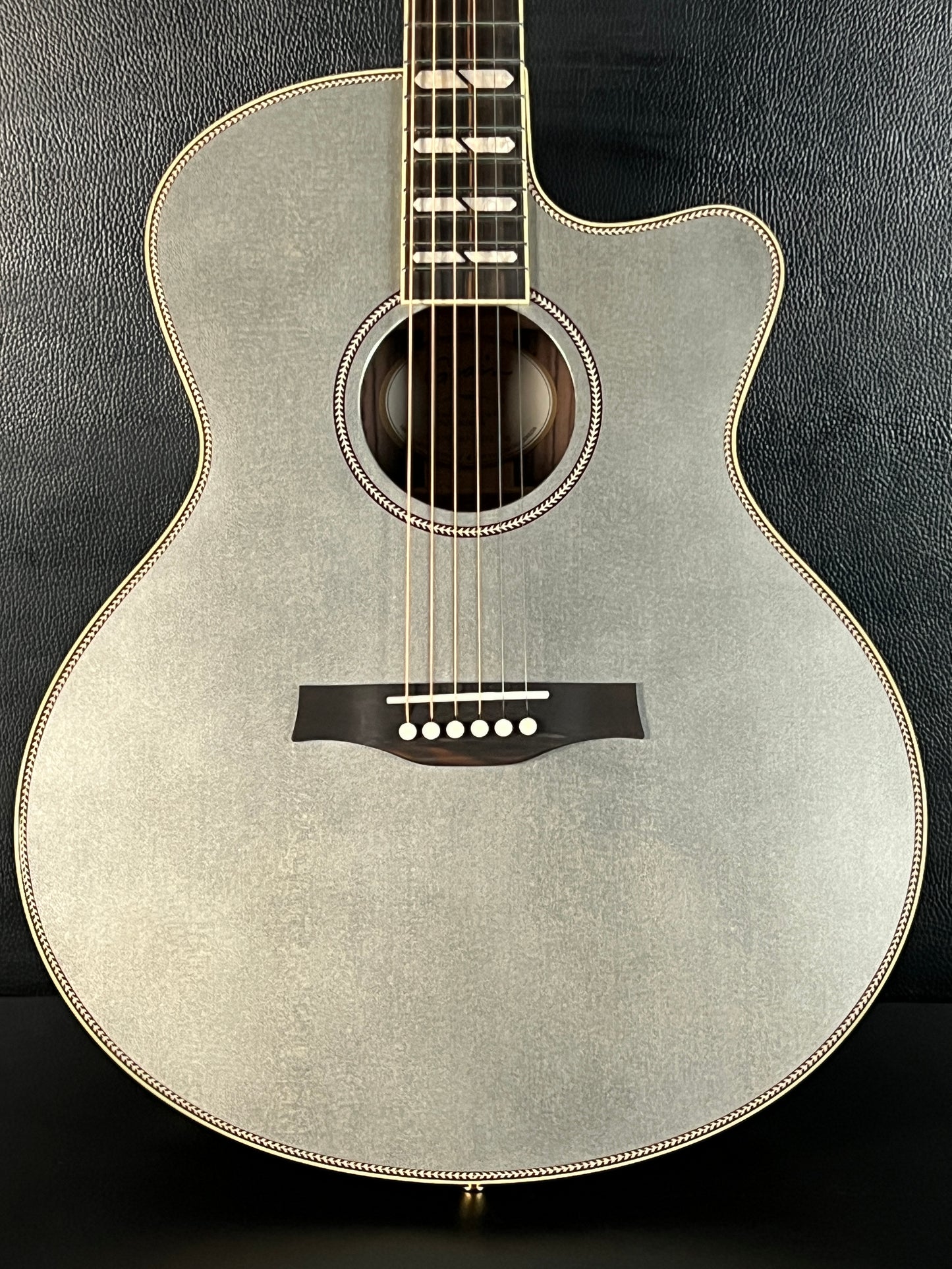 Godin Connaisseur Rosewood Satin Gray