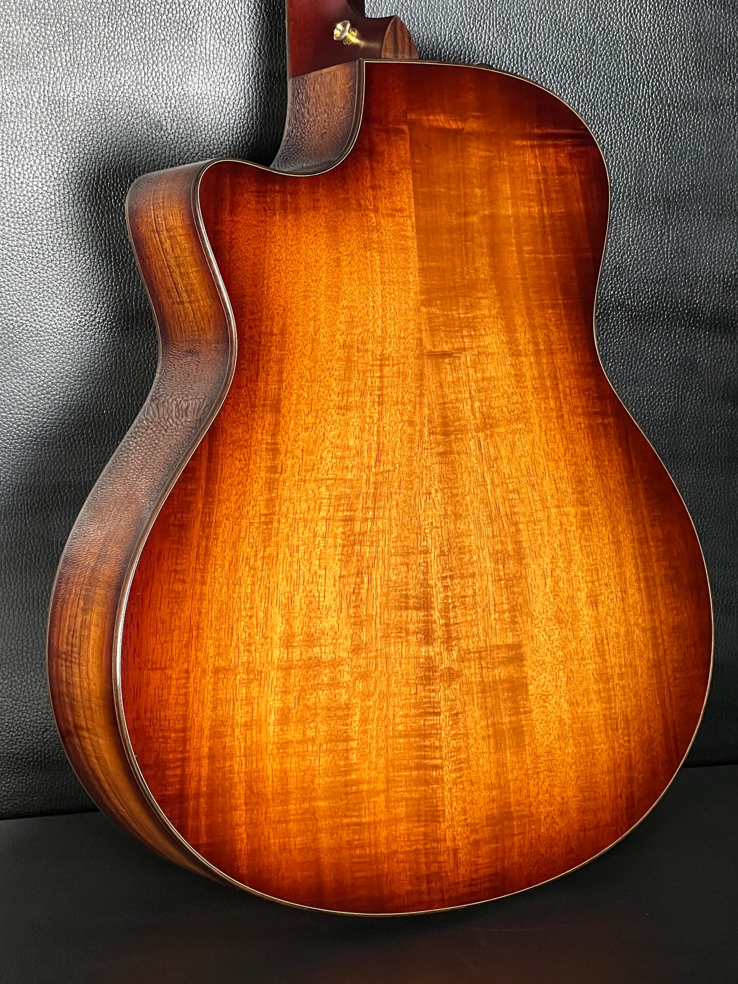 Taylor K-26ce Shaded Edgeburst Koa Series (PRE-OWNED)