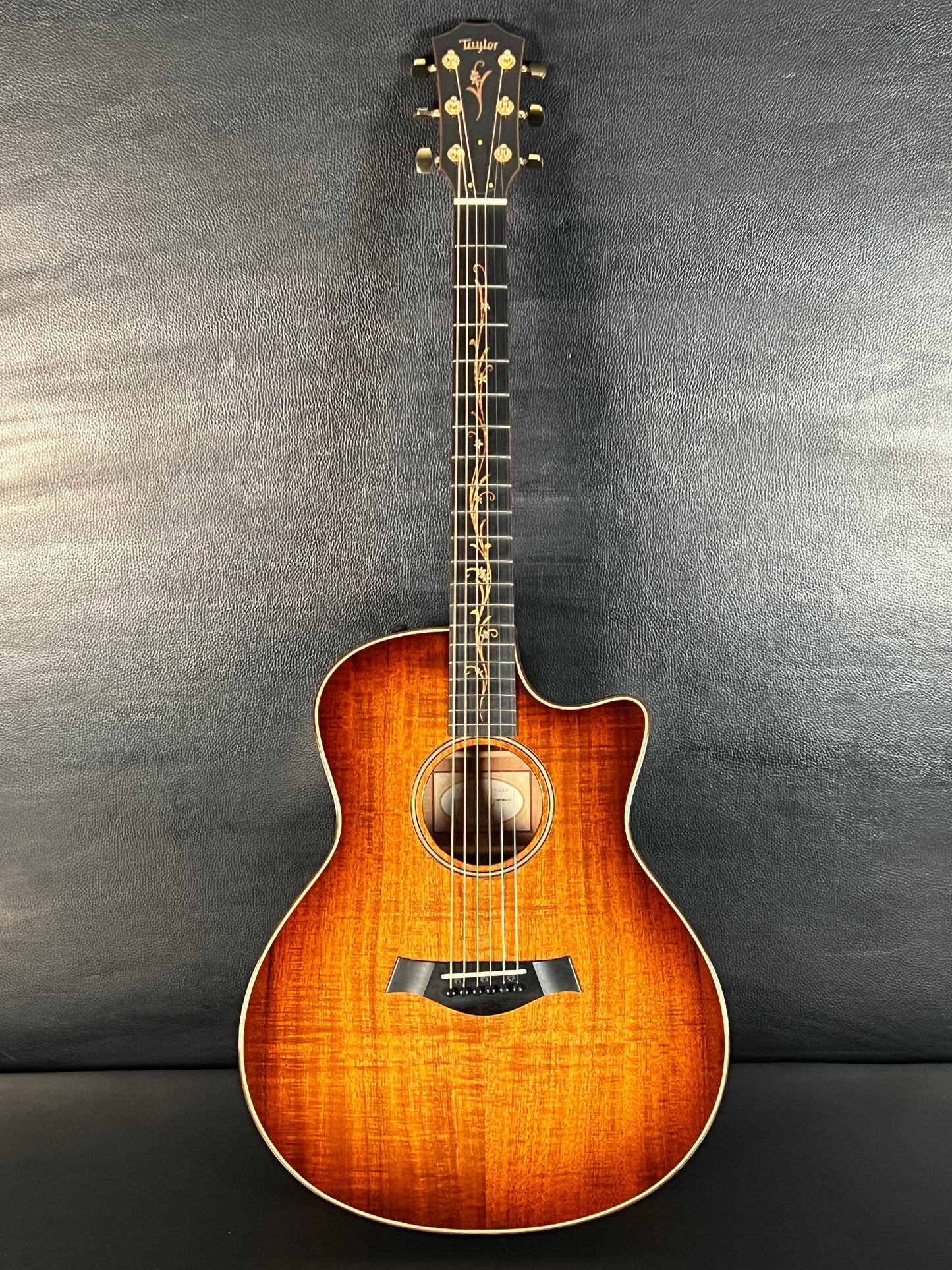 Taylor K-26ce Shaded Edgeburst Koa Series (PRE-OWNED)