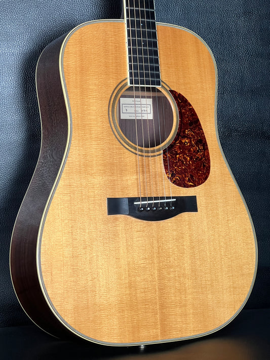 Santa Cruz Dreadnought (PRE-OWNED)