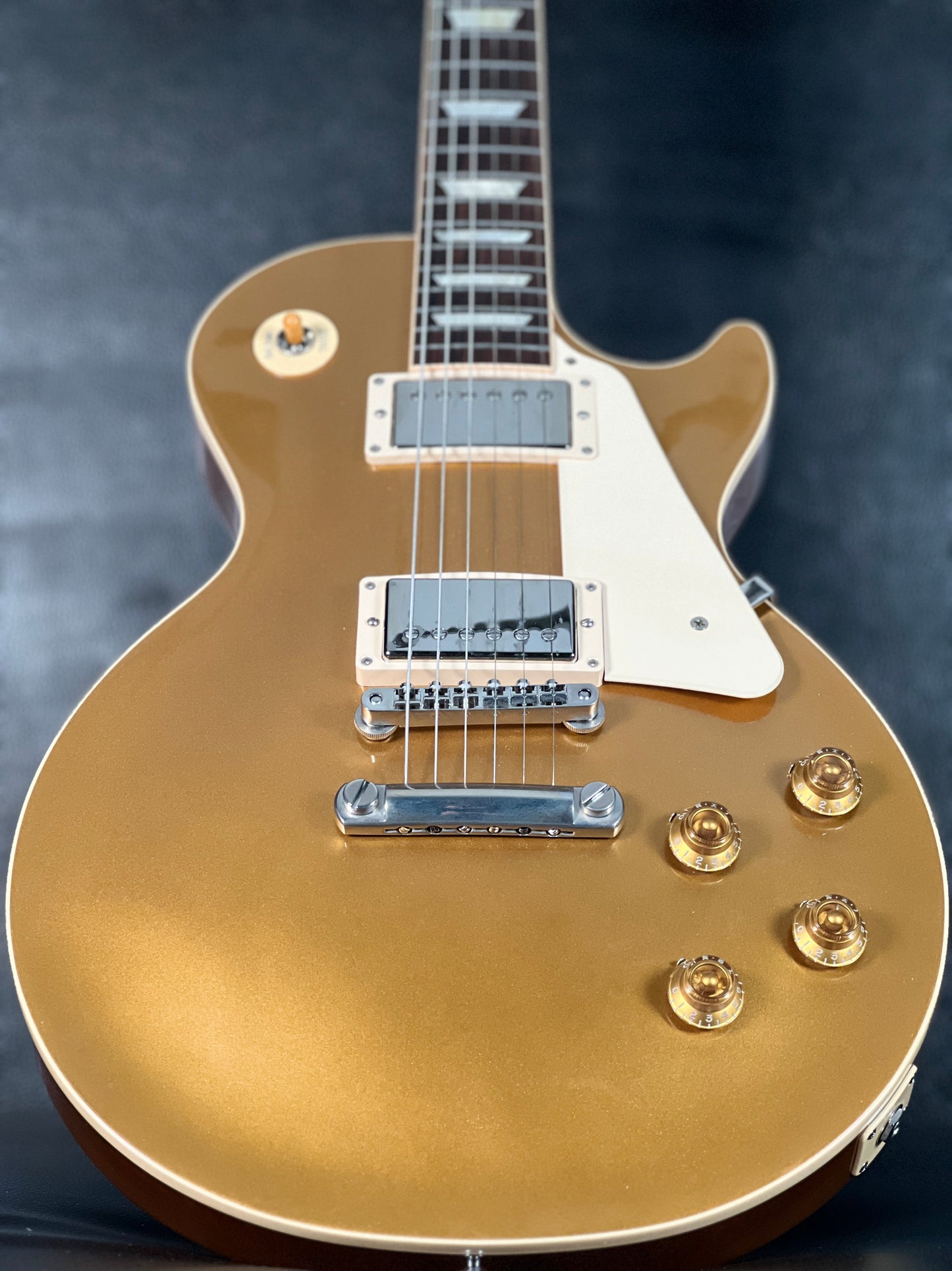 Gibson Les Paul Standard Gold Top (PRE-OWNED)
