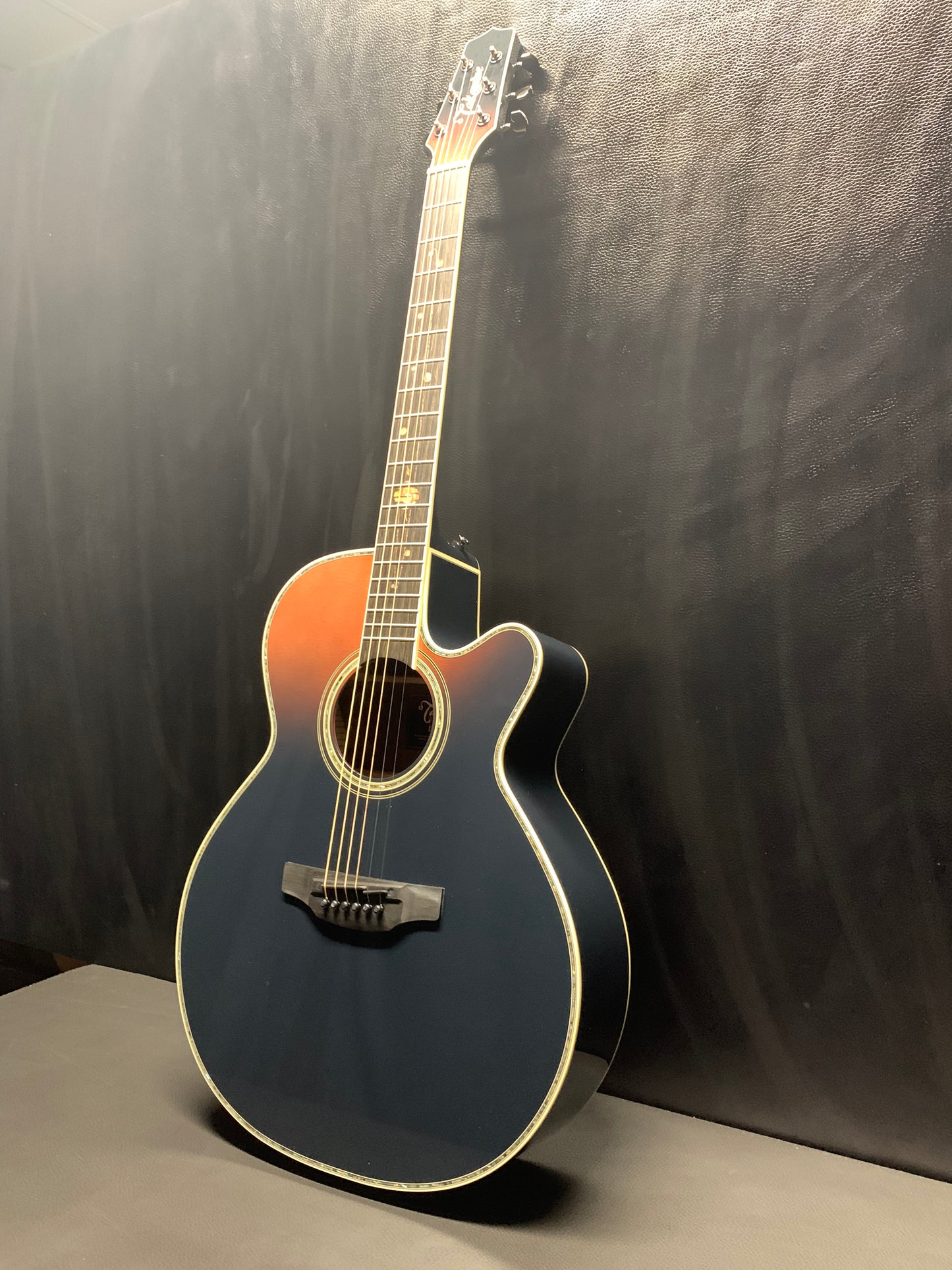 Takamine LTD2024 Solar System