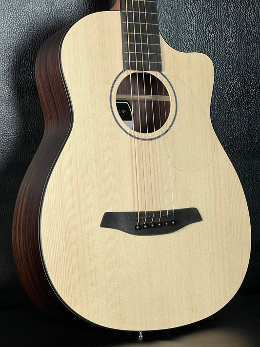 Furch Pioneer ER a Travel Guitar #137013