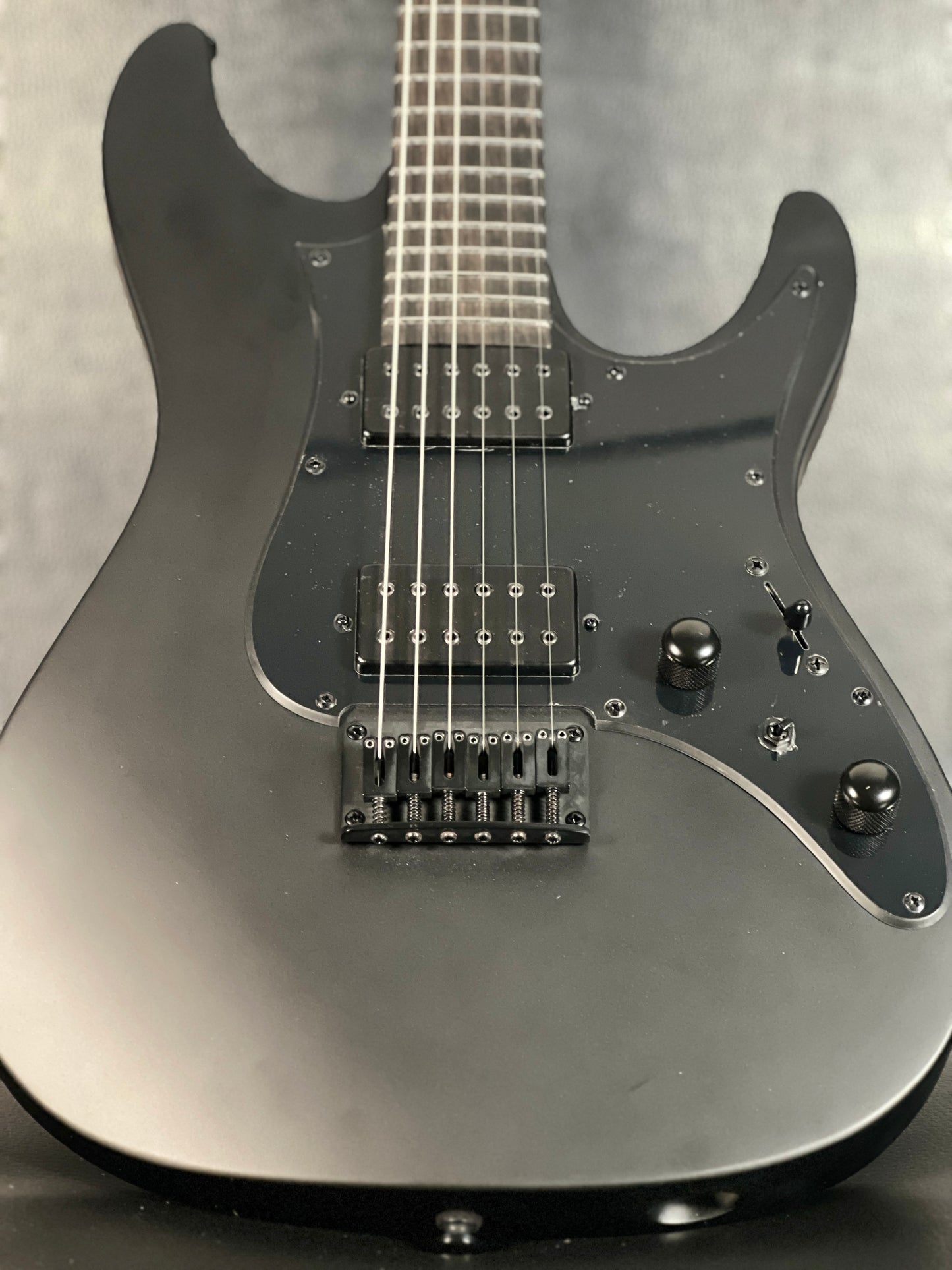 Ibanez AZ41B1BKF AZ Iron Label Black Flat