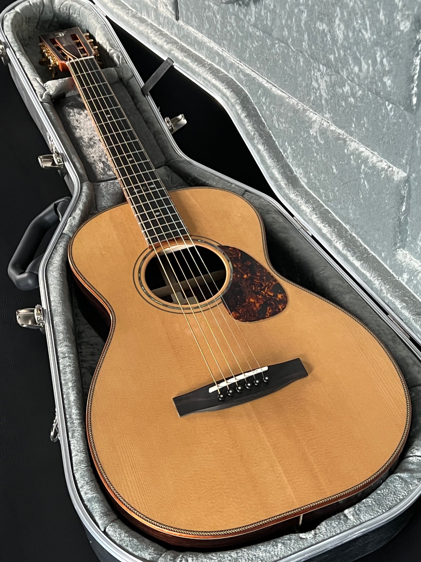 Furch Vintage 3 OOM-SR (PRE-OWNED)