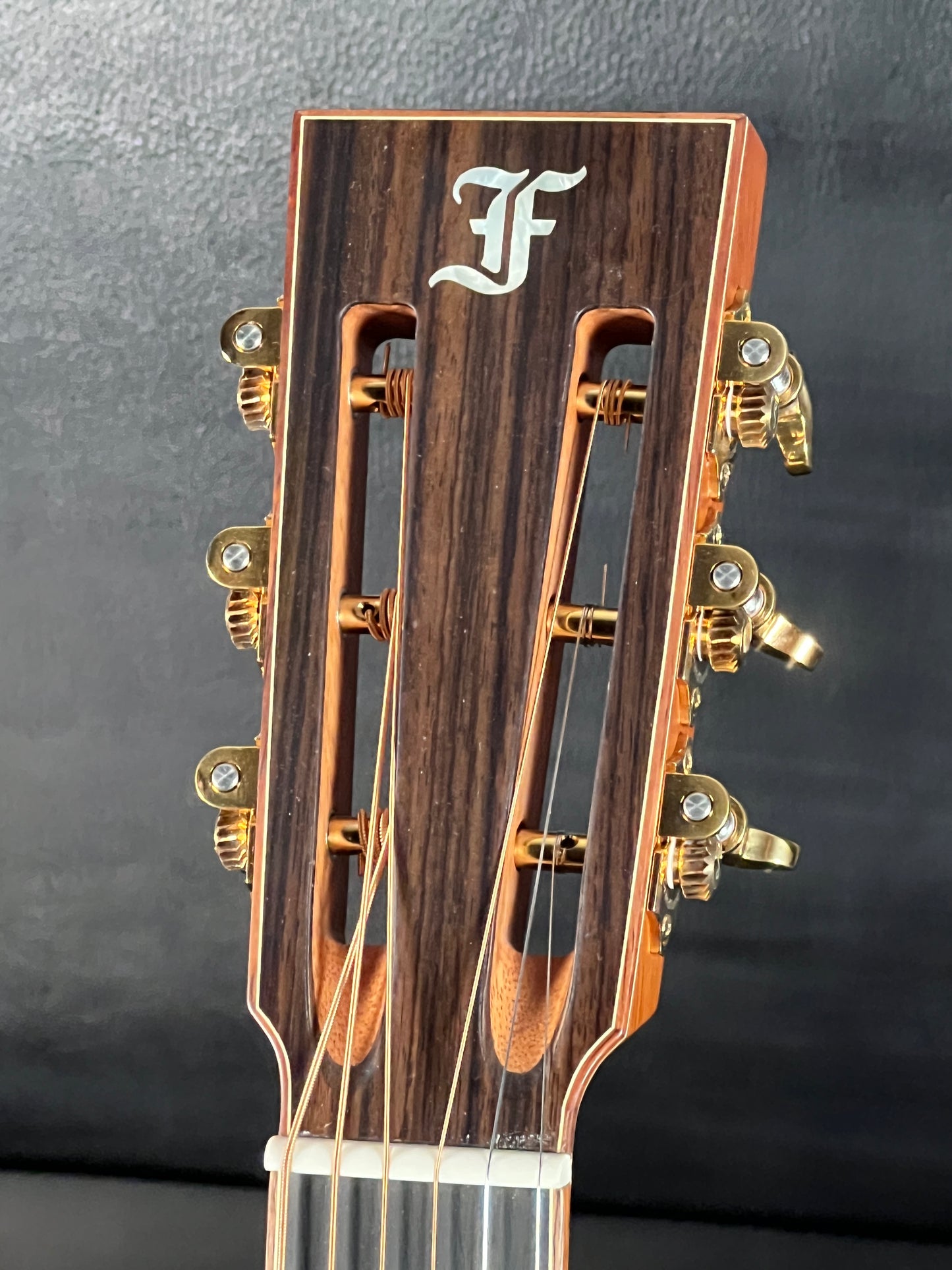 Furch Vintage 3 OOM-SR (PRE-OWNED)
