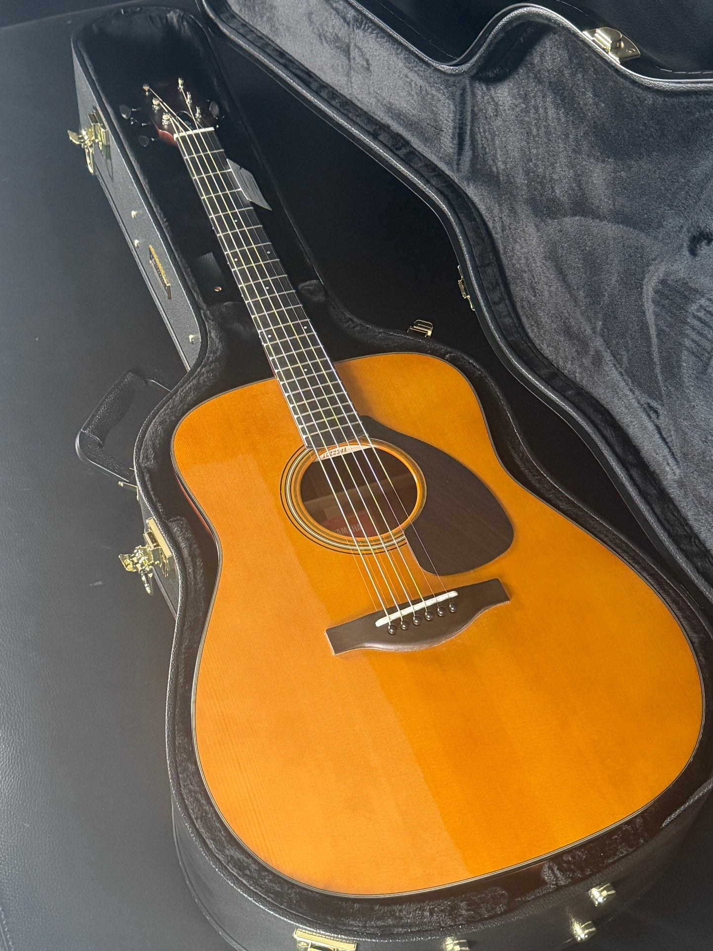 Yamaha FG5 II Red Label Dreadnought #ILZ234A