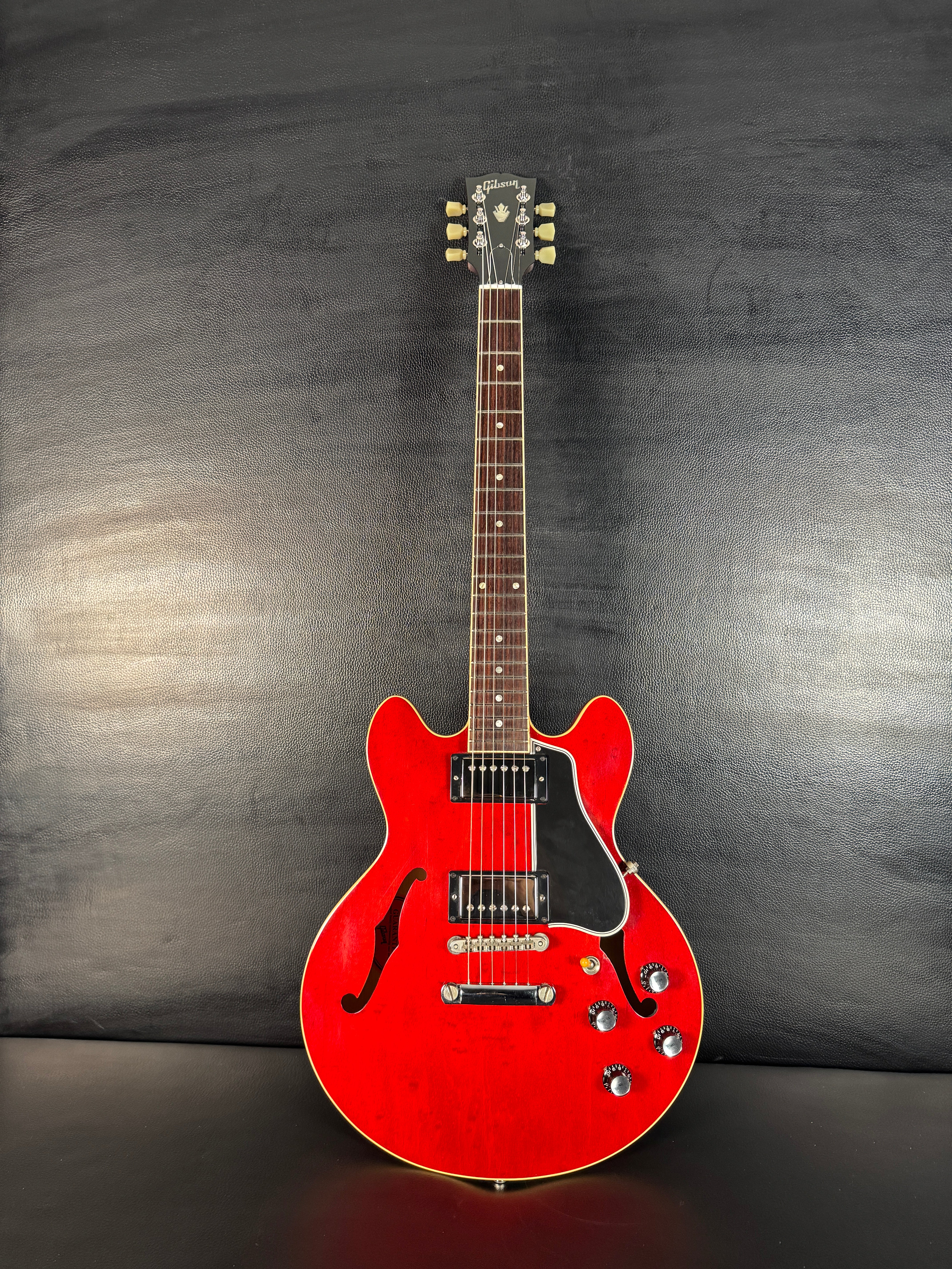 Gibson ES-339 Custom Shop (PRE-OWNED) – Guitar HAUS