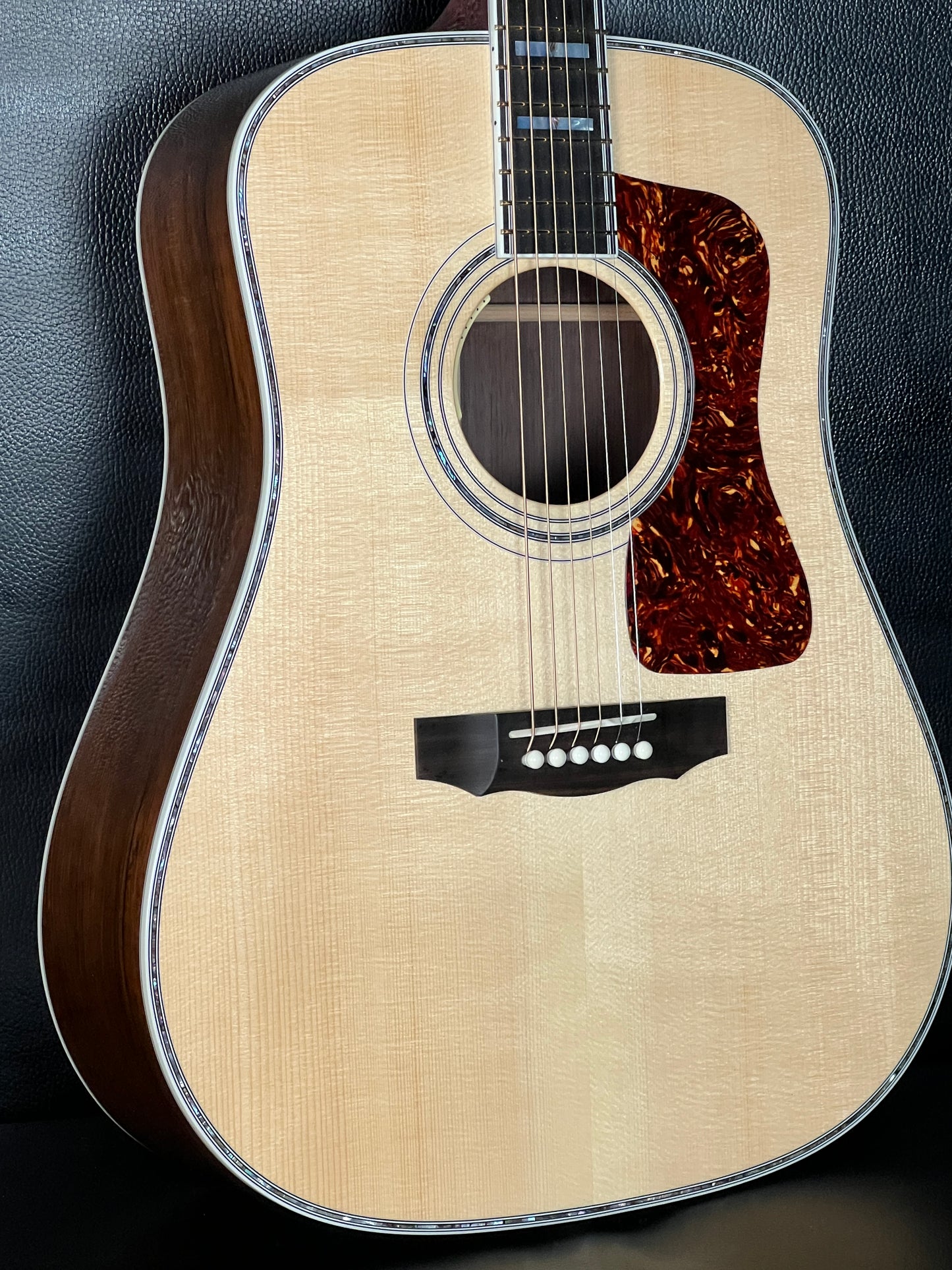 Guild D-55 70th Anniversary 2023 15 of 70 (PRE-OWNED)