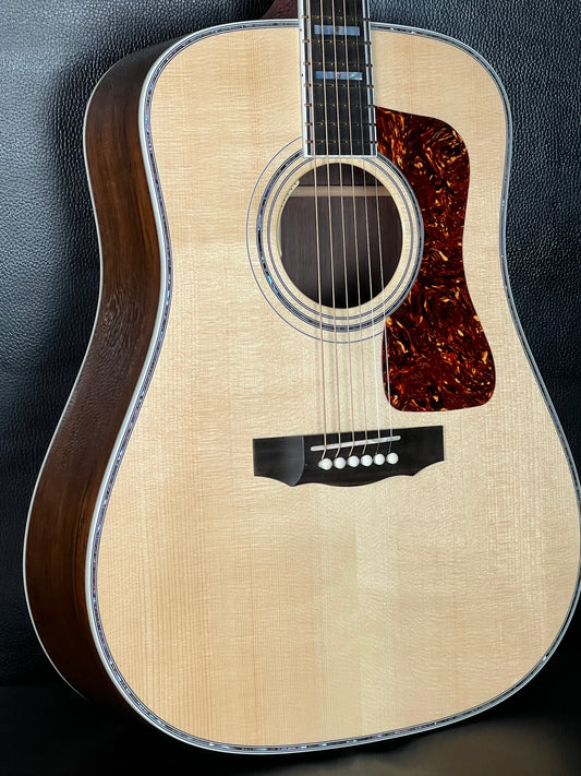 Guild D-55 70th Anniversary 2023 15 of 70 (PRE-OWNED)