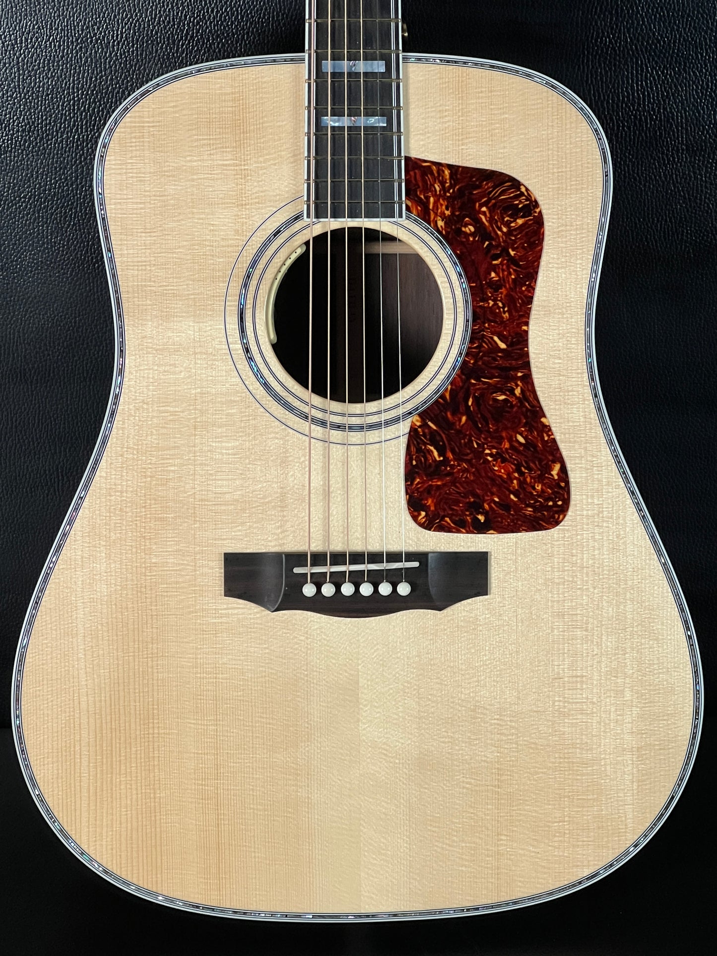 Guild D-55 70th Anniversary 2023 15 of 70 (PRE-OWNED)