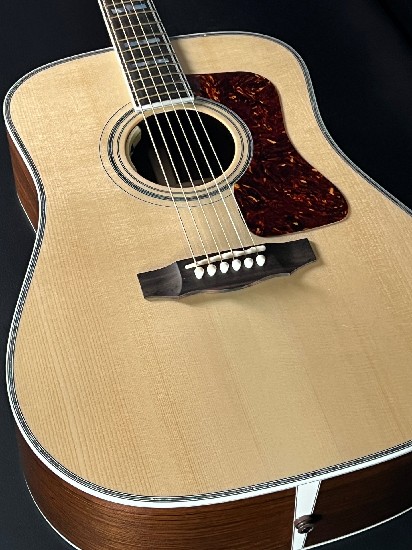 Guild D-55 70th Anniversary 2023 15 of 70 (PRE-OWNED)