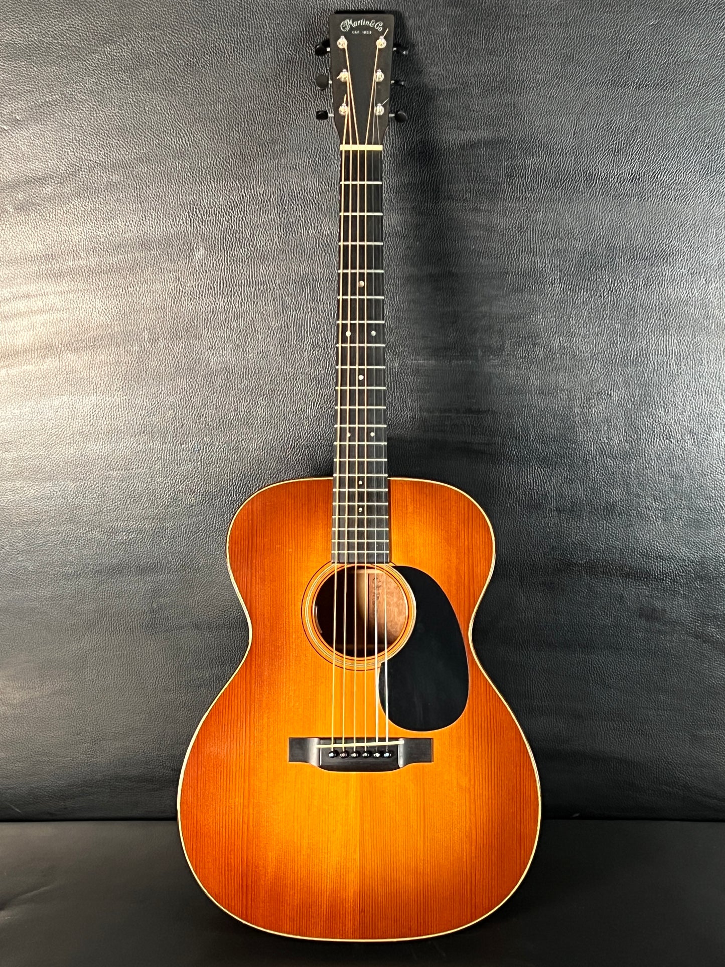Martin Custom Shop 000-18 Sunburst 2012 (PRE-OWNED)