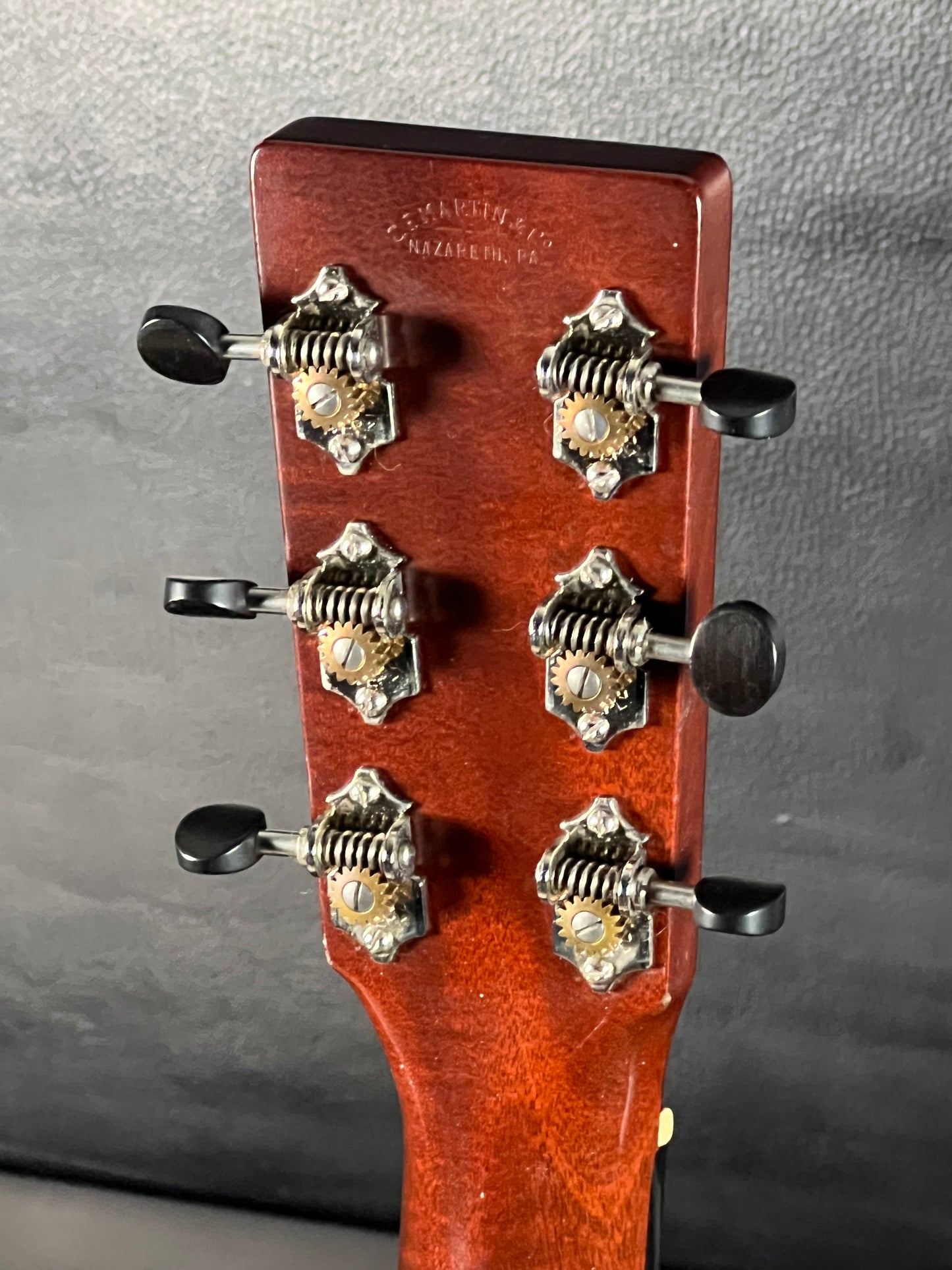 Martin Custom Shop 000-18 Sunburst 2012 (PRE-OWNED)