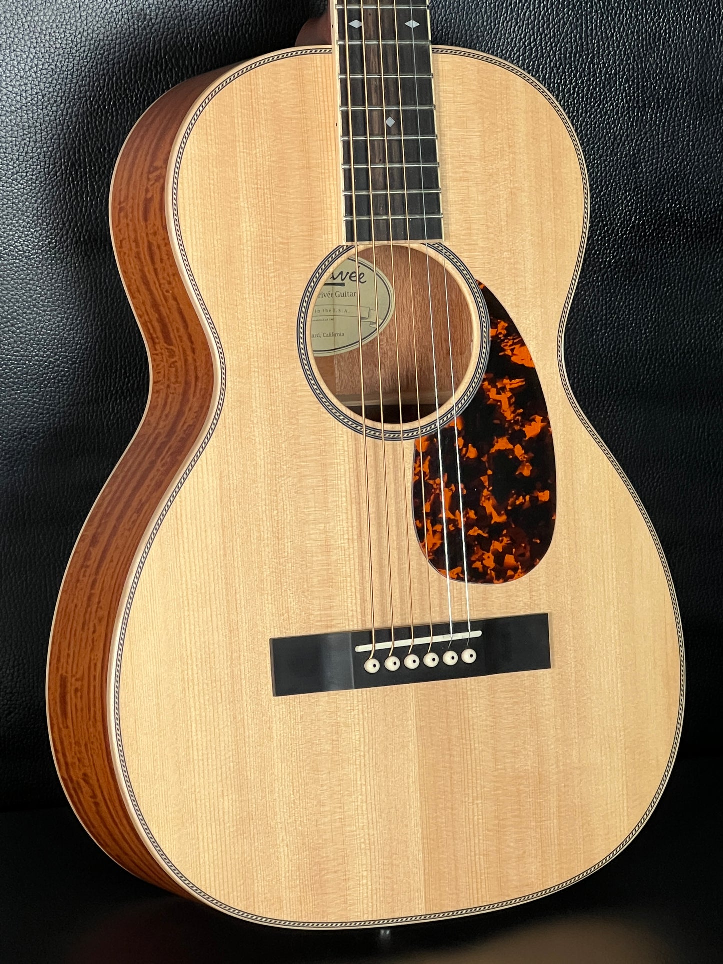 Larrivée 0-40 Mahogany 12-Fret Parlor (PRE-OWNED)