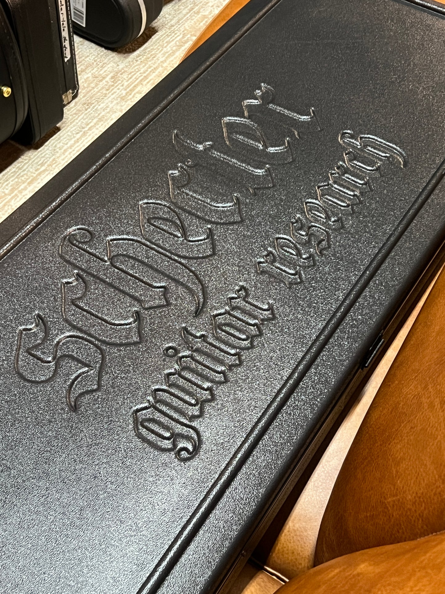 Schecter SGR-Universal Guitar Hardshell Case PE Black (PRE-OWNED)