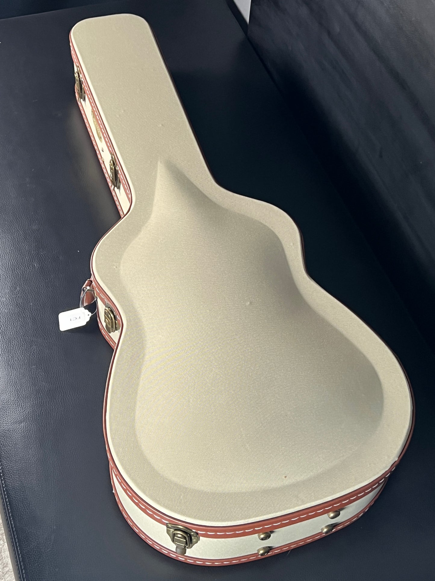 Alvarez FYM70 Masterworks (PRE-OWNED)