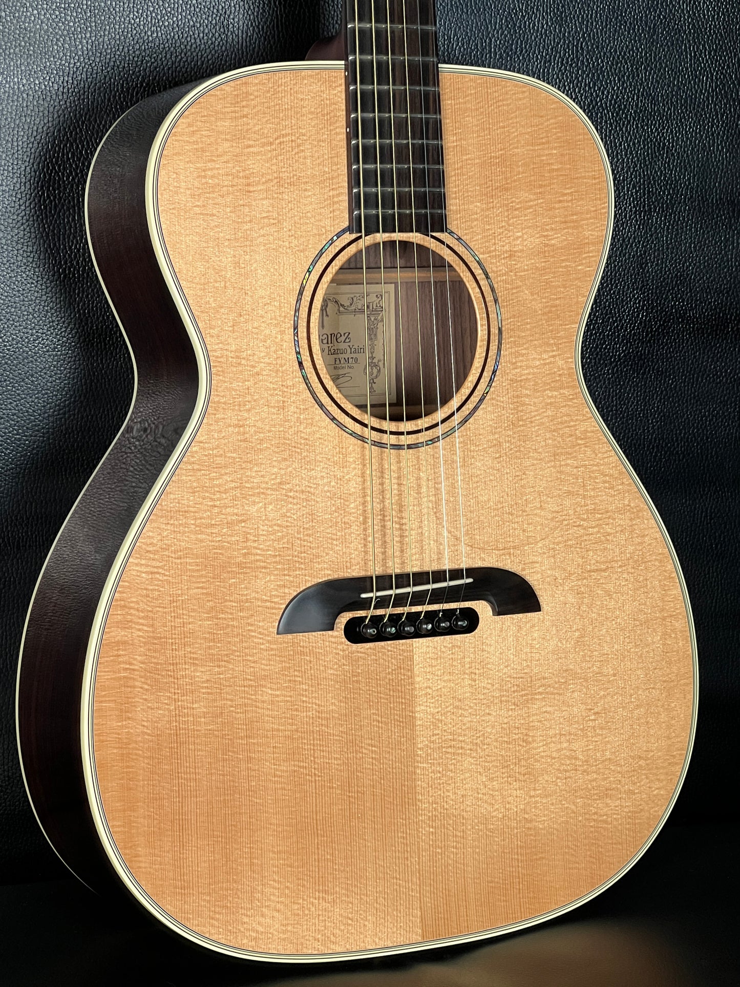 Alvarez FYM70 Masterworks (PRE-OWNED)