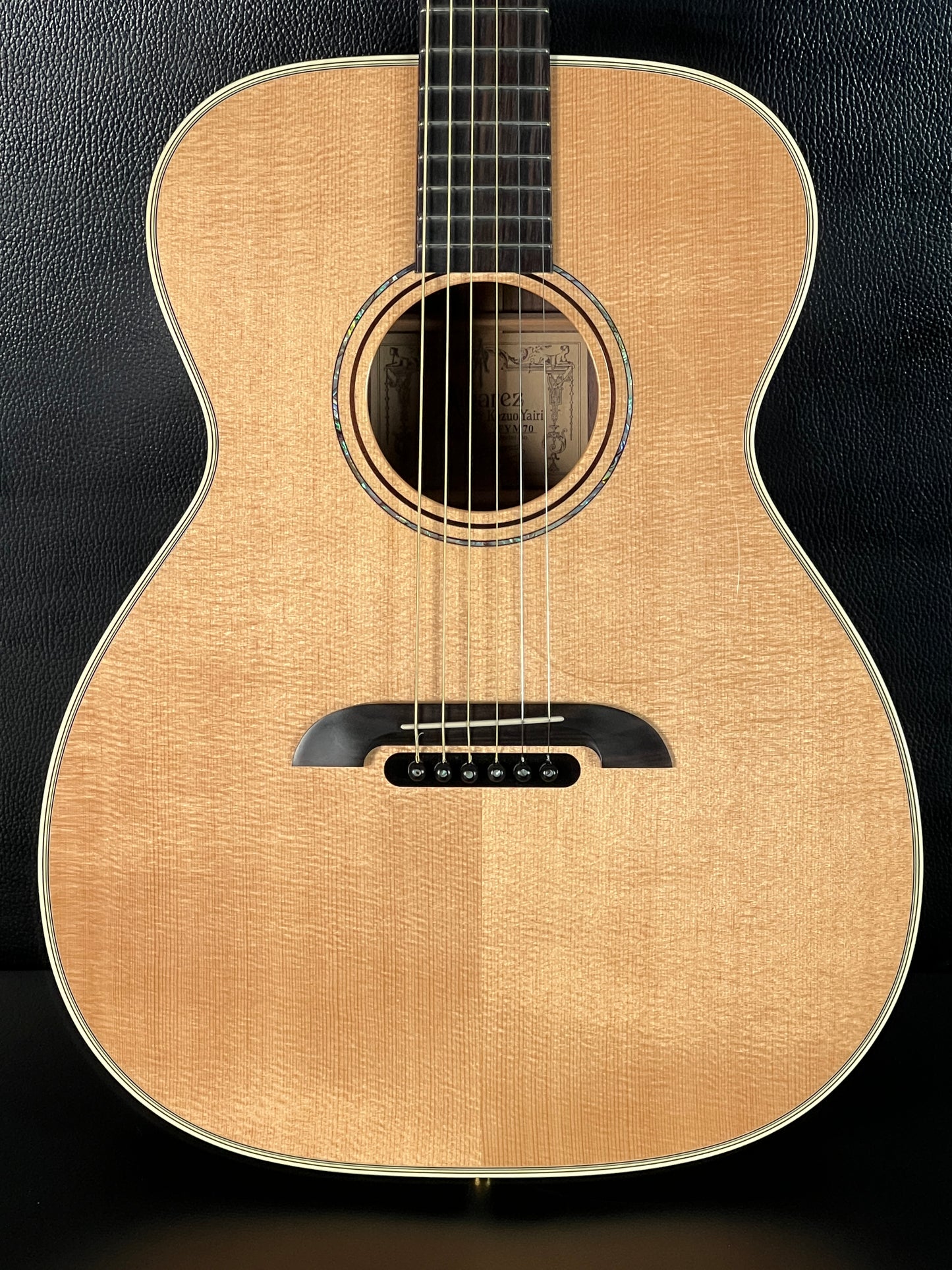 Alvarez FYM70 Masterworks (PRE-OWNED)