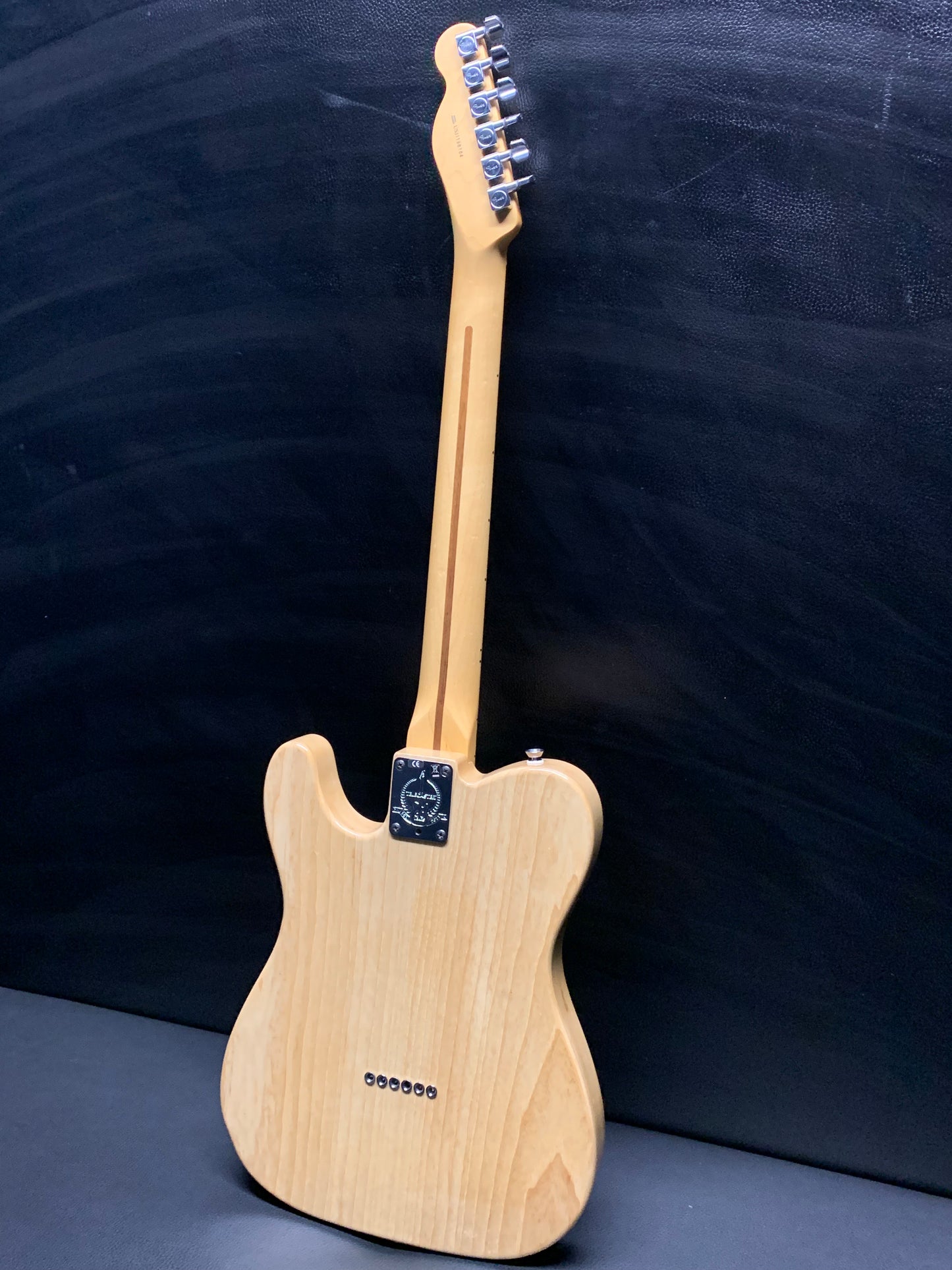 Fender American Standard Telecaster (PRE-OWNED)