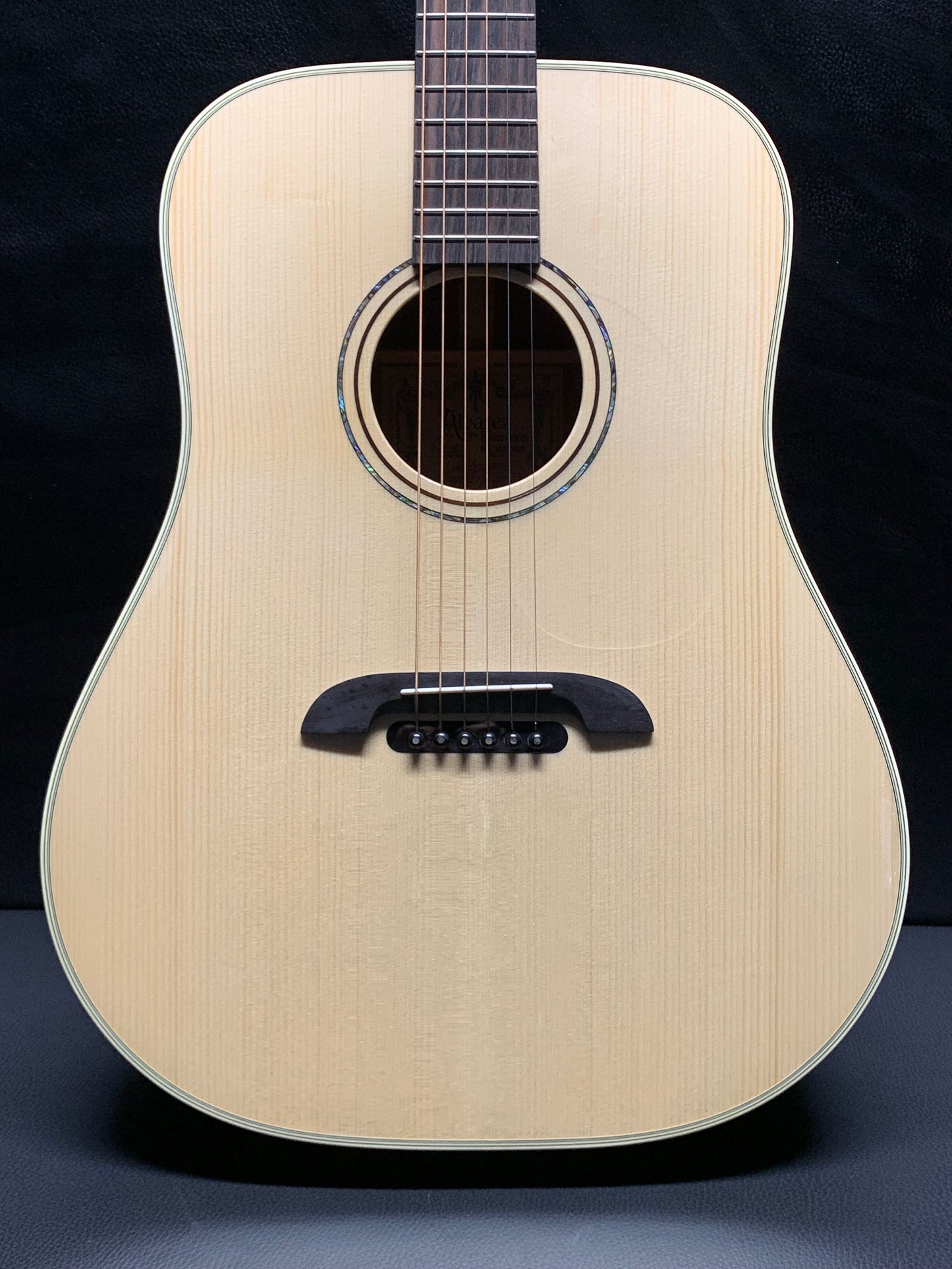 Alvarez Yairi DYM60HD #74196