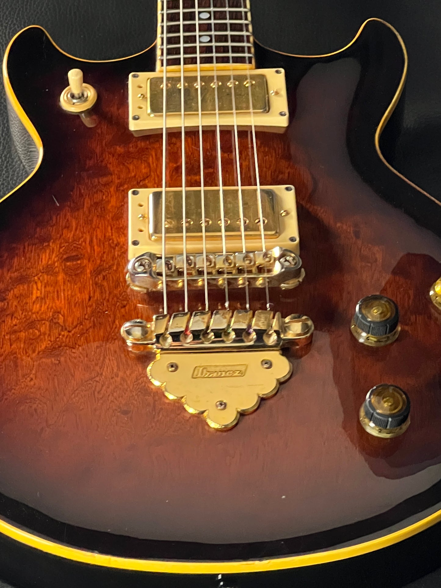 Ibanez Artist 1982 (PRE-OWNED)