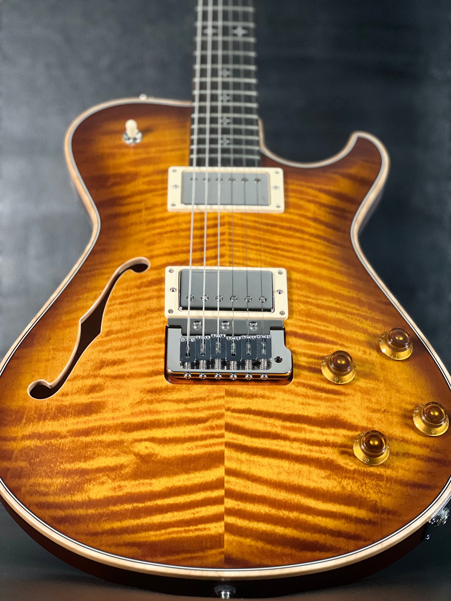 Knaggs Kenai Tobacco Burst #2406