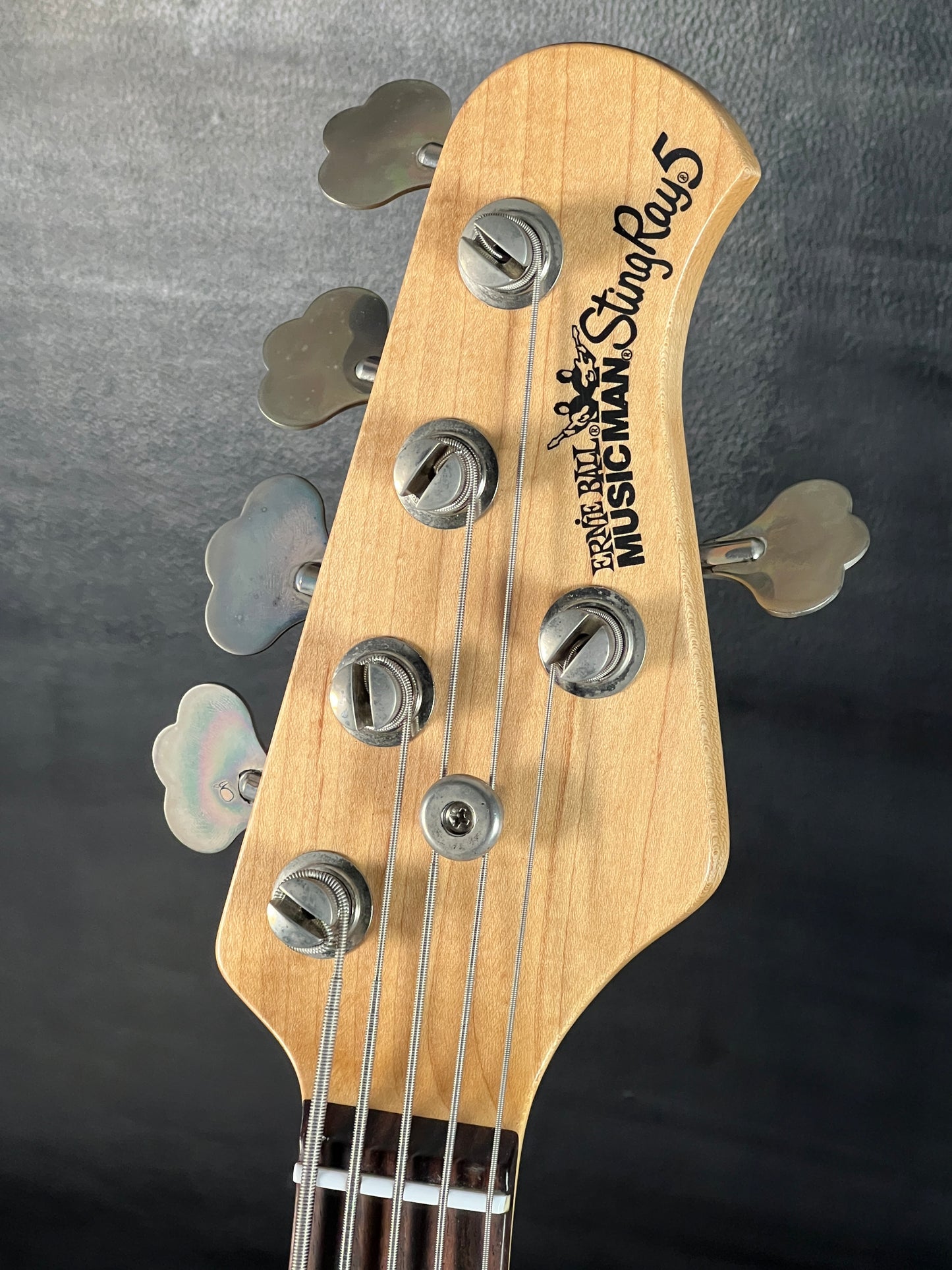 Ernie Ball Music Man StingRay 5 (PRE-OWNED)