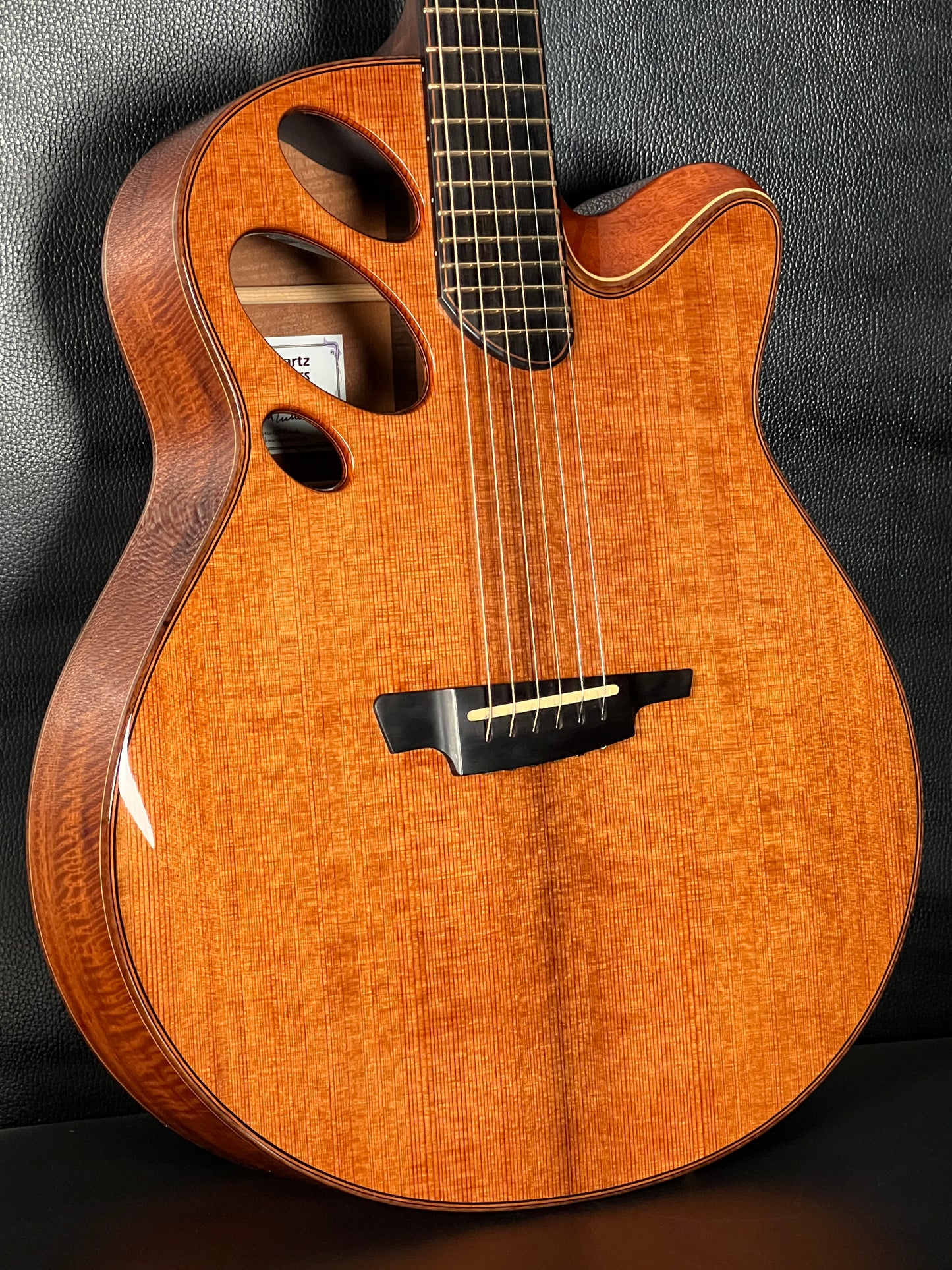 Sheldon Schwartz Oracle Redwood / Curly Mahogany (PRE-OWNED)