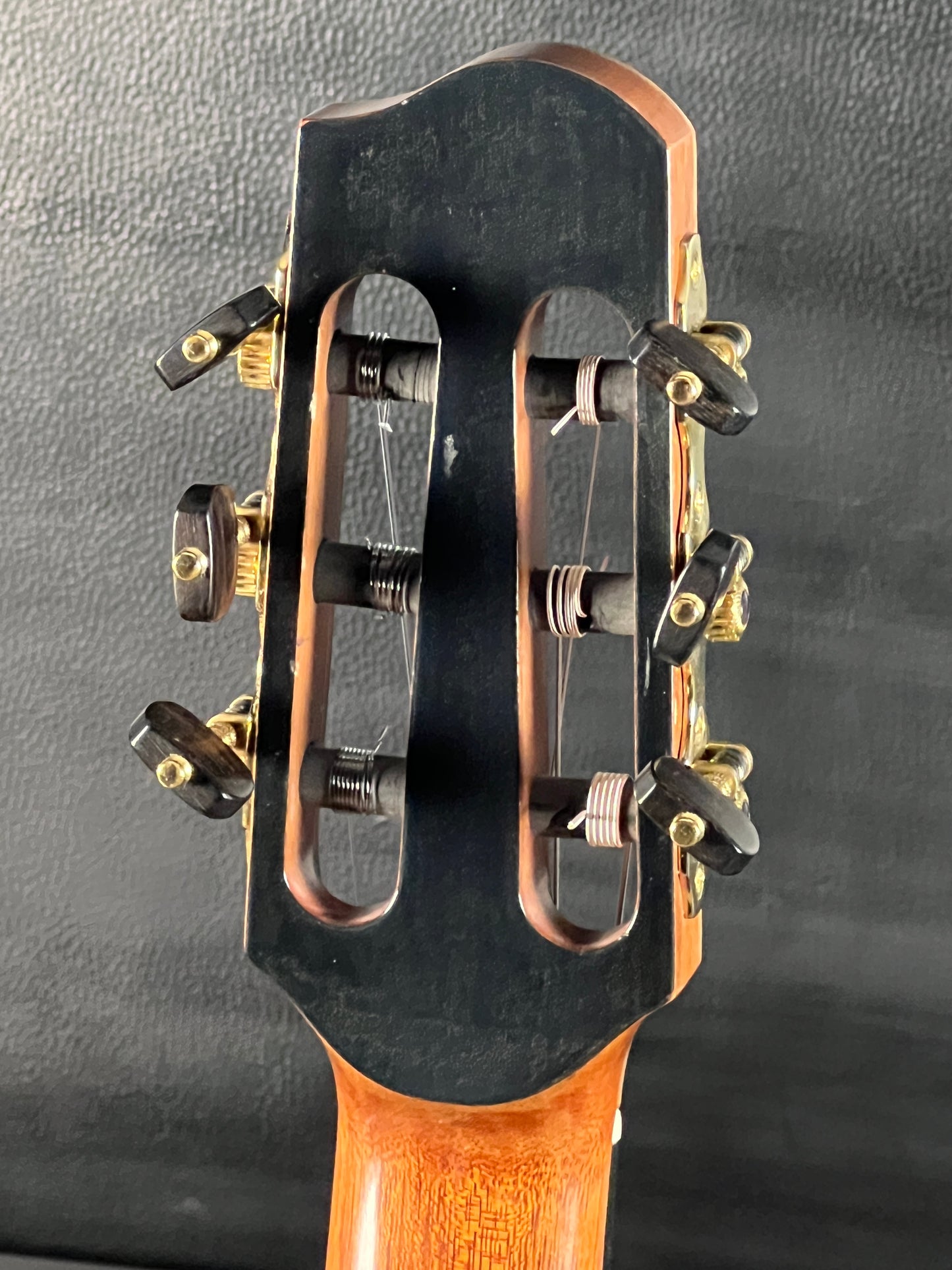 Feu de Mesquita Summer Road Crossover Classical 2010 (PRE-OWNED)
