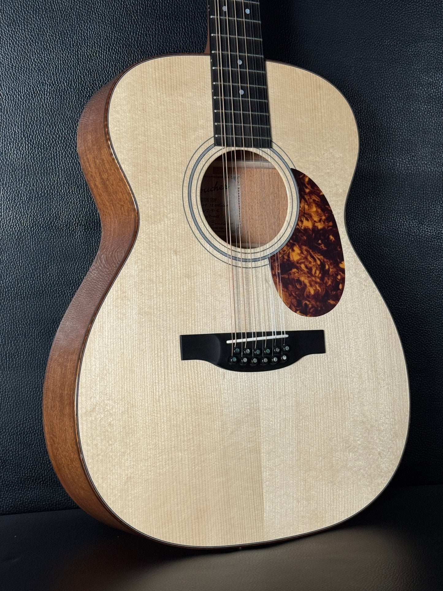 Boucher Custom Shop OM Hybrid Mahogany 12-string CSSG12 (PRE-OWNED)