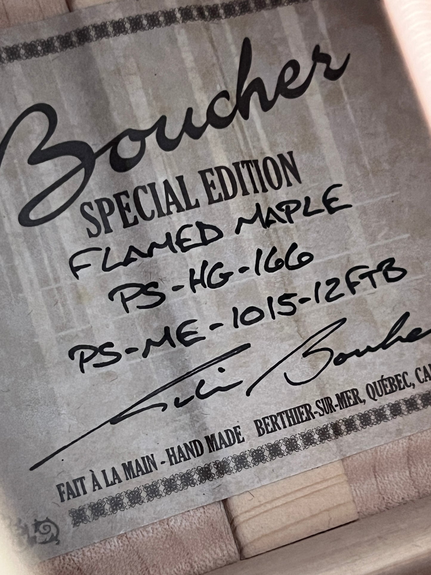 Boucher Special Edition PS-HG-166 000 12-Fret ( PRE-OWNED)