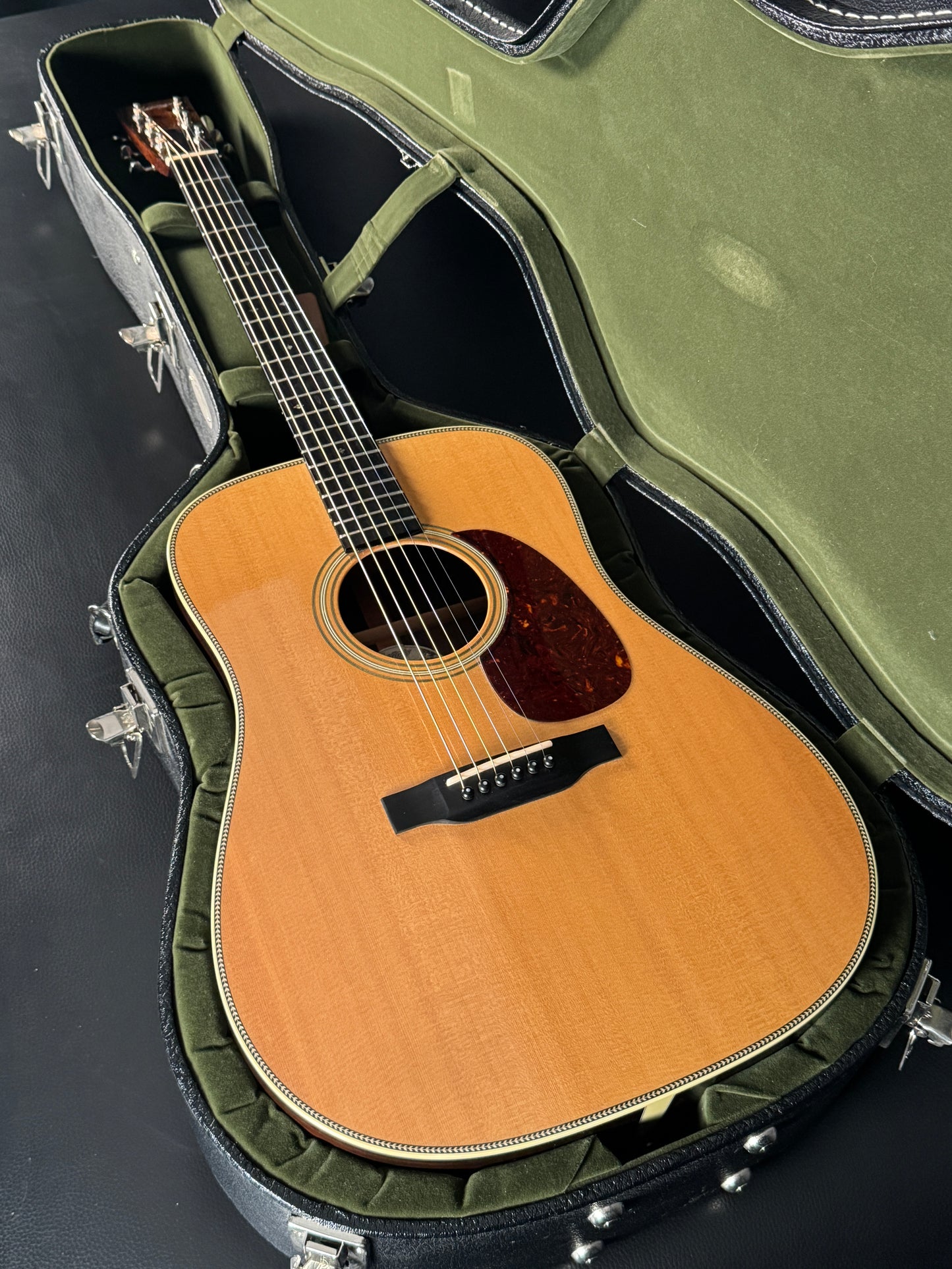 Collings D2H Sitka Top Dreadnought 2016 (PRE-OWNED)