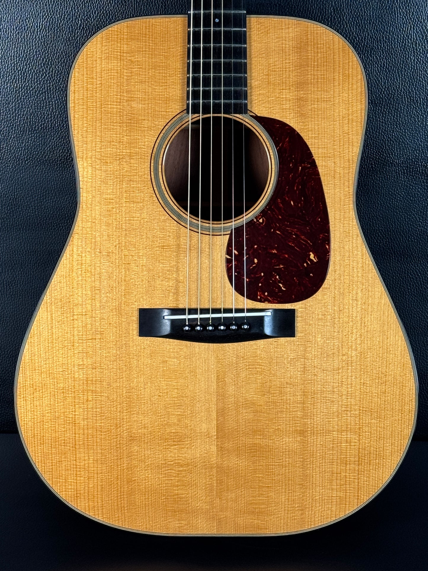 Huss and Dalton TD-M Custom 2014 (PRE-OWNED)