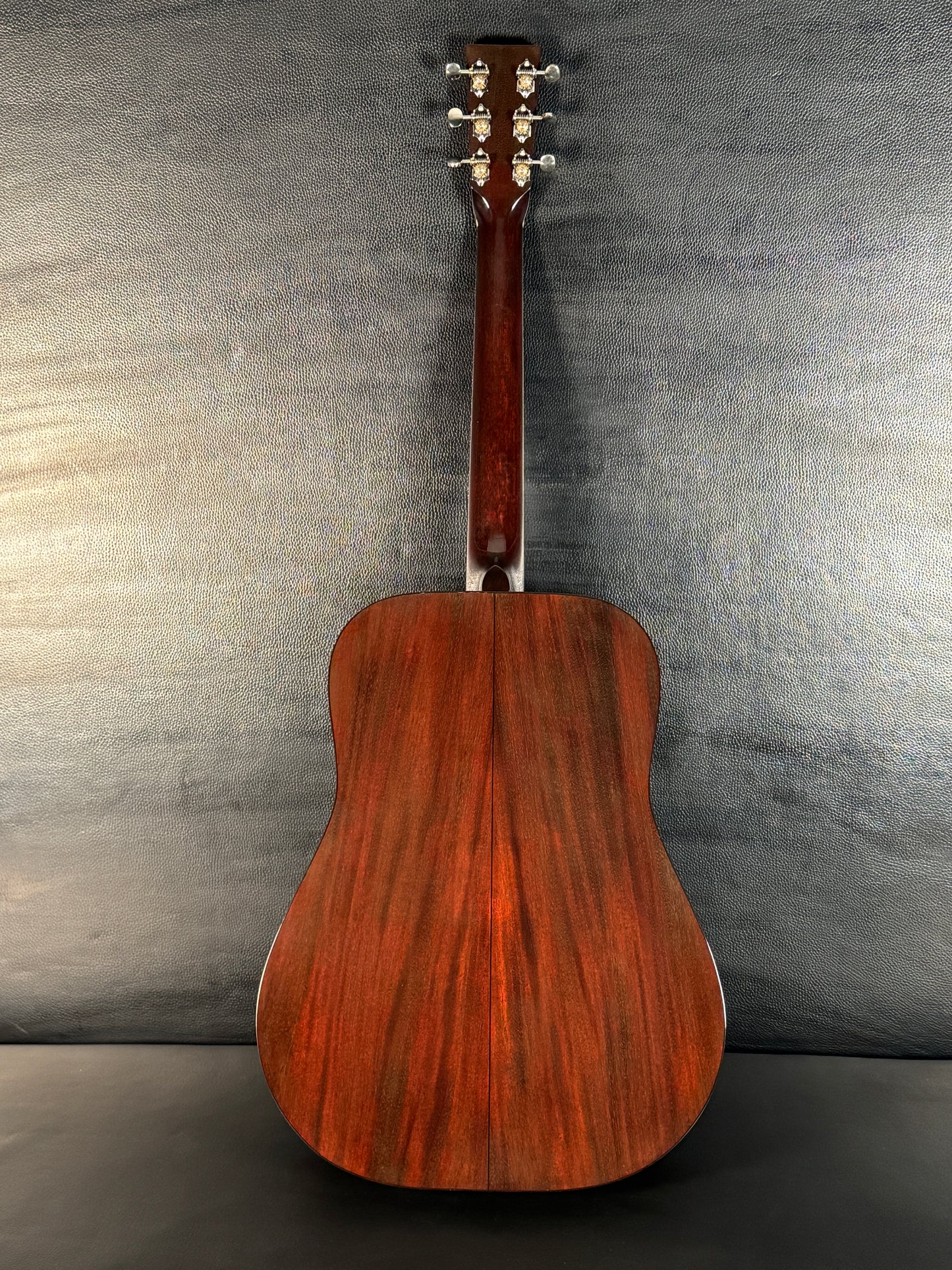 Huss and Dalton TD-M Custom 2014 (PRE-OWNED)