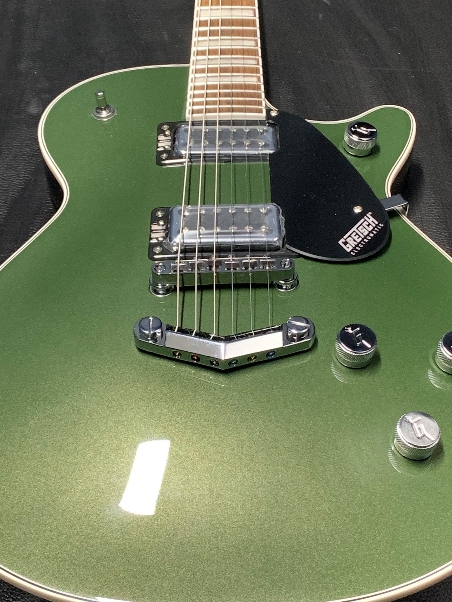 Gretsch G5220 Electromatic® Jet™ BT Single-Cut with V-Stoptail Olive Metallic