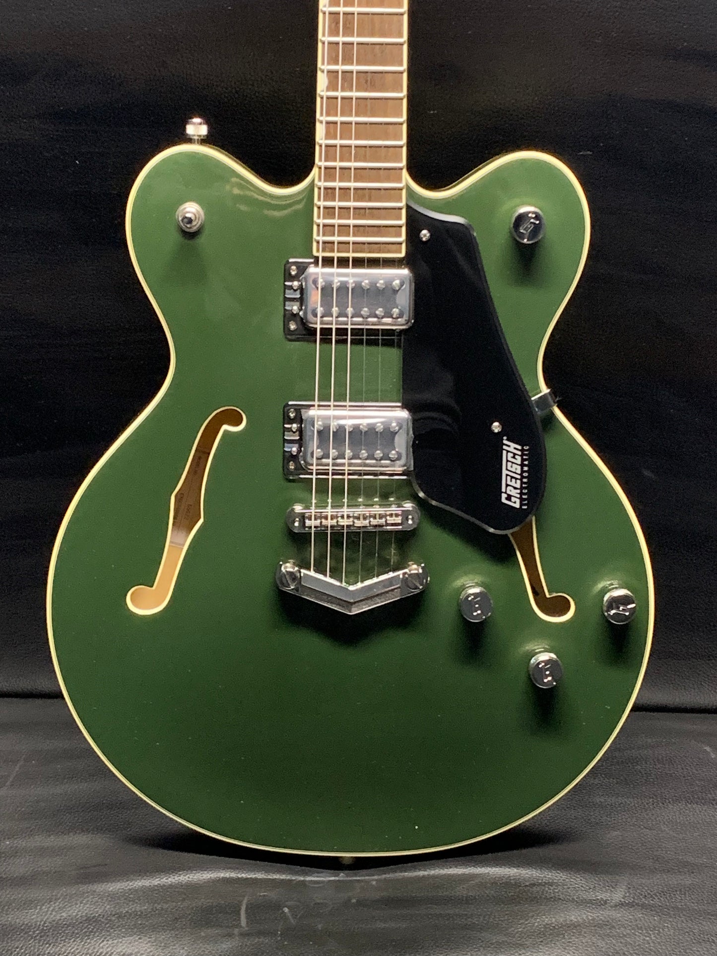 Gretsch G5622 Electromatic Center Block Double-cut With V-Stoptail Olive Metallic