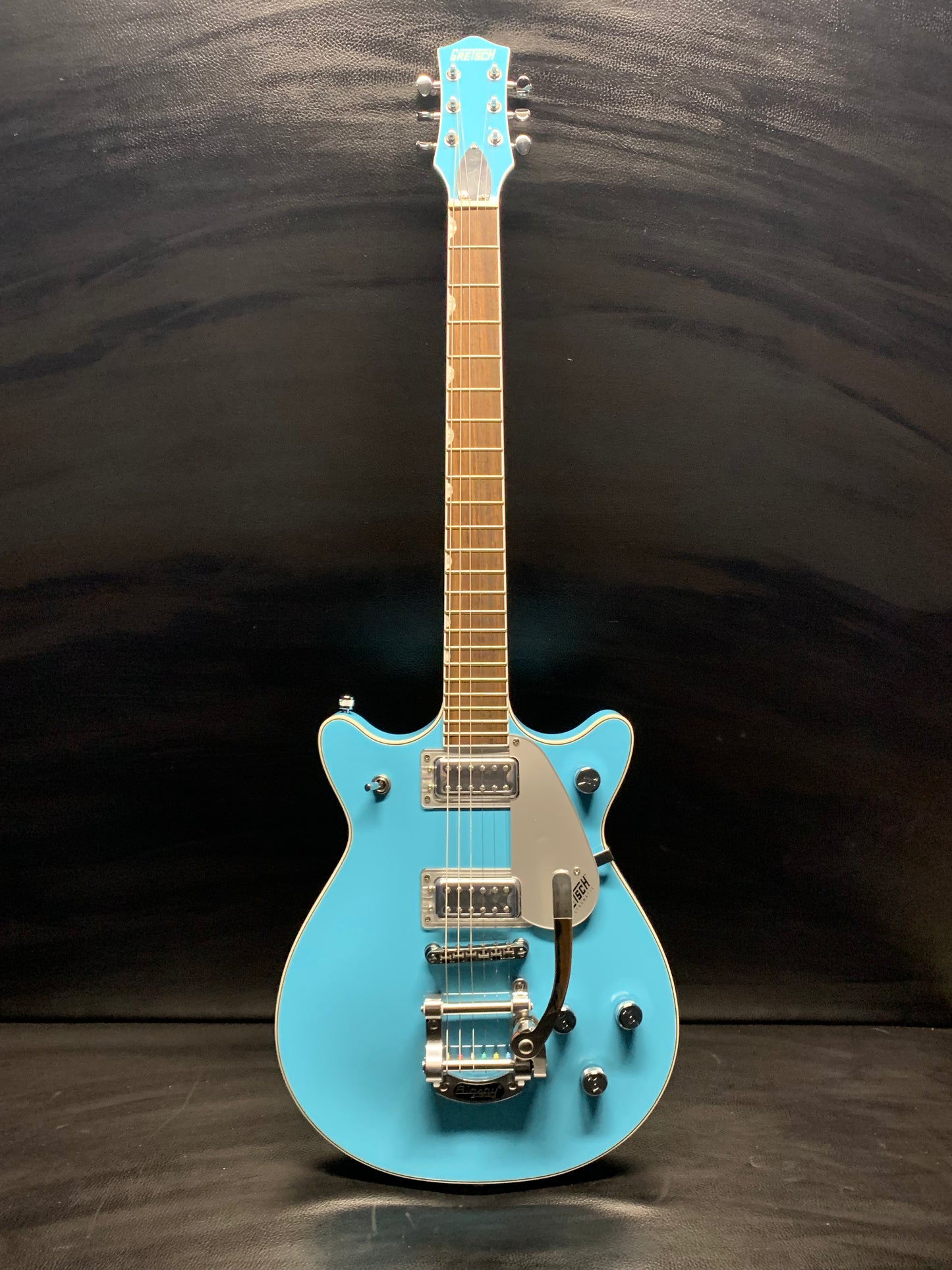 Gretsch G5232T Electromatic® Double Jet™ FT with Bigsby Kailani Blue