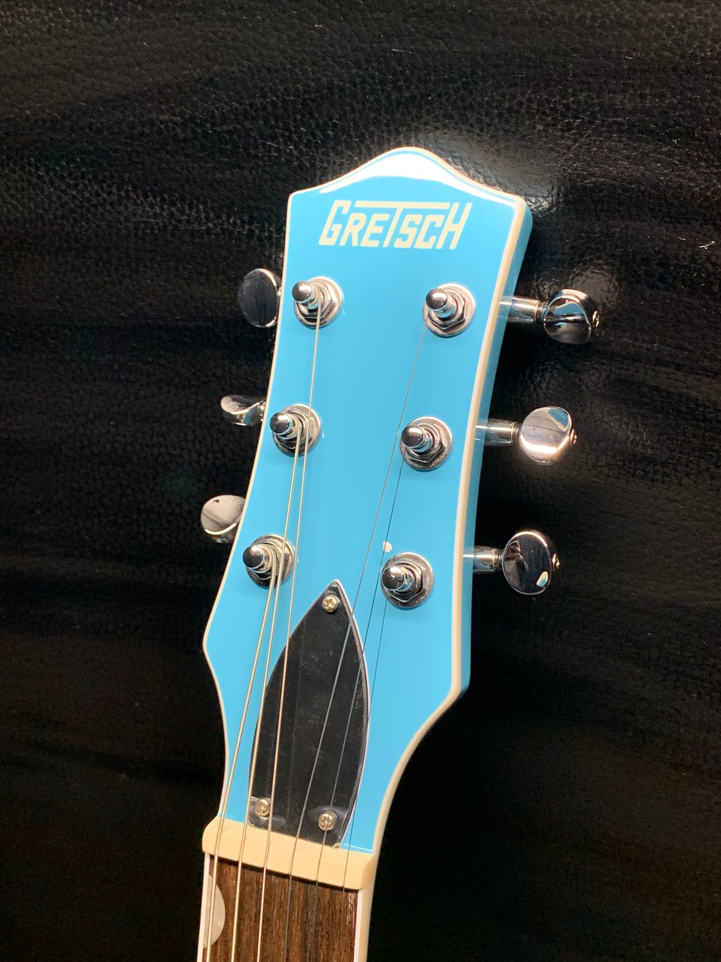 Gretsch G5232T Electromatic® Double Jet™ FT with Bigsby Kailani Blue