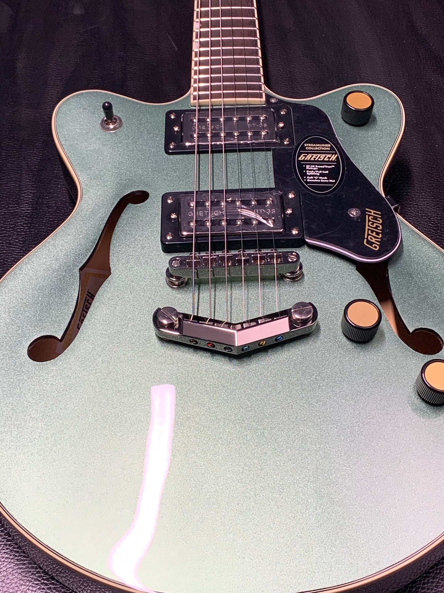 Gretsch G2655 Streamliner™ Center Block Jr. Double-Cut with V-Stoptail, Steel Olive